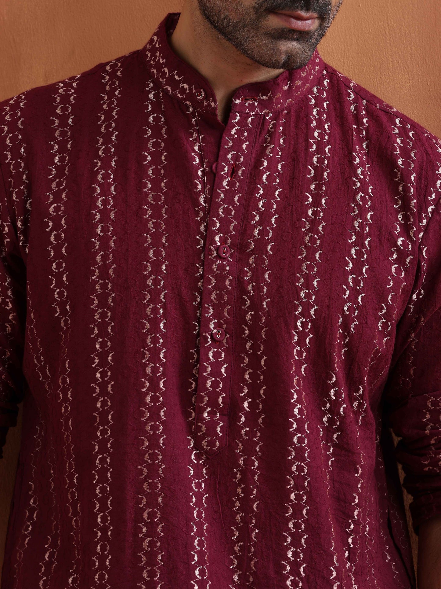 trueBrowns Men's Dark Purple Cotton Dobby Kurta | Swadesiicart