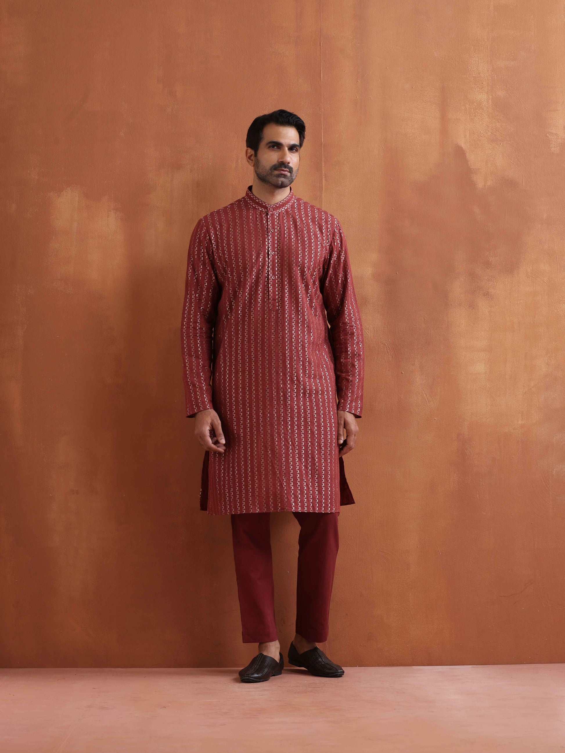 trueBrowns Men's Rust Cotton Dobby Kurta | Swadesiicart