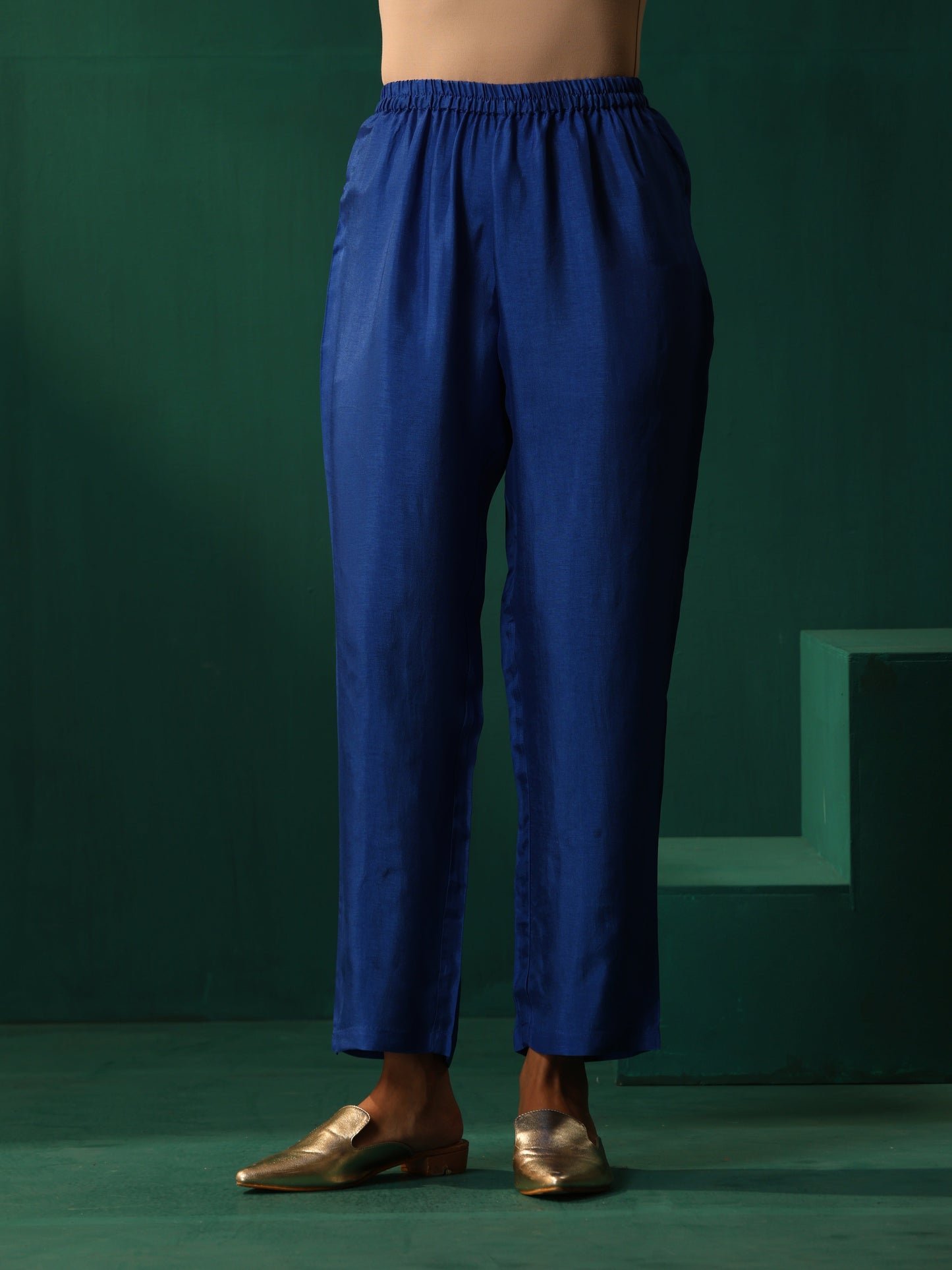 trueBrowns Royal Blue Floral Viscose Silk Angrakha Kurta Pant Set | Swadesiicart