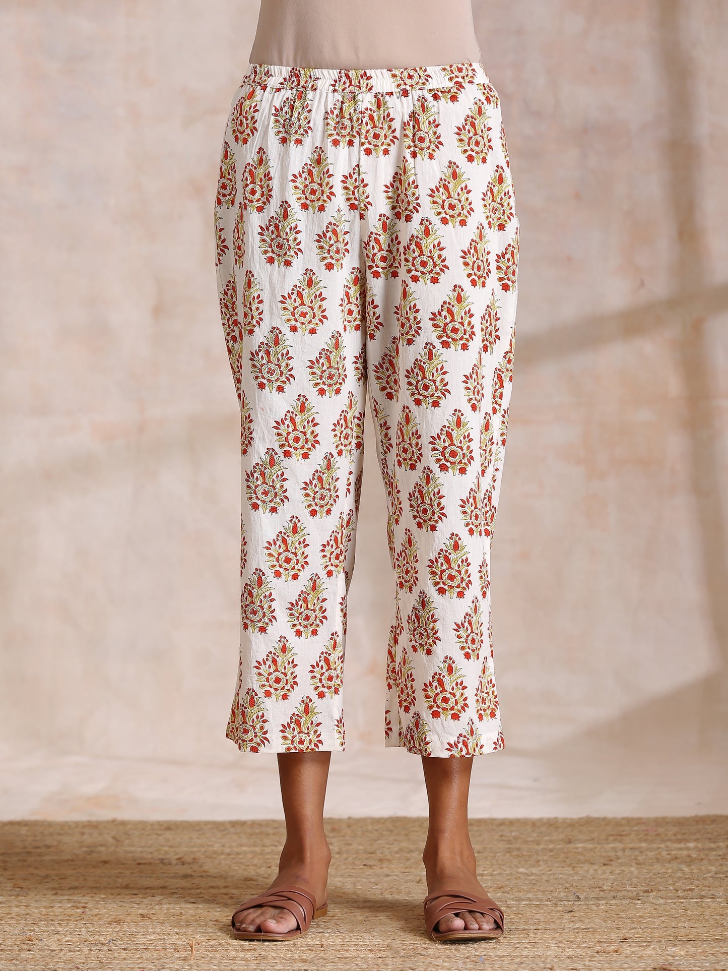 trueBrowns Yellow Overall Floral Block Print Cotton Sleeveless Kurta Pant Set | Swadesiicart
