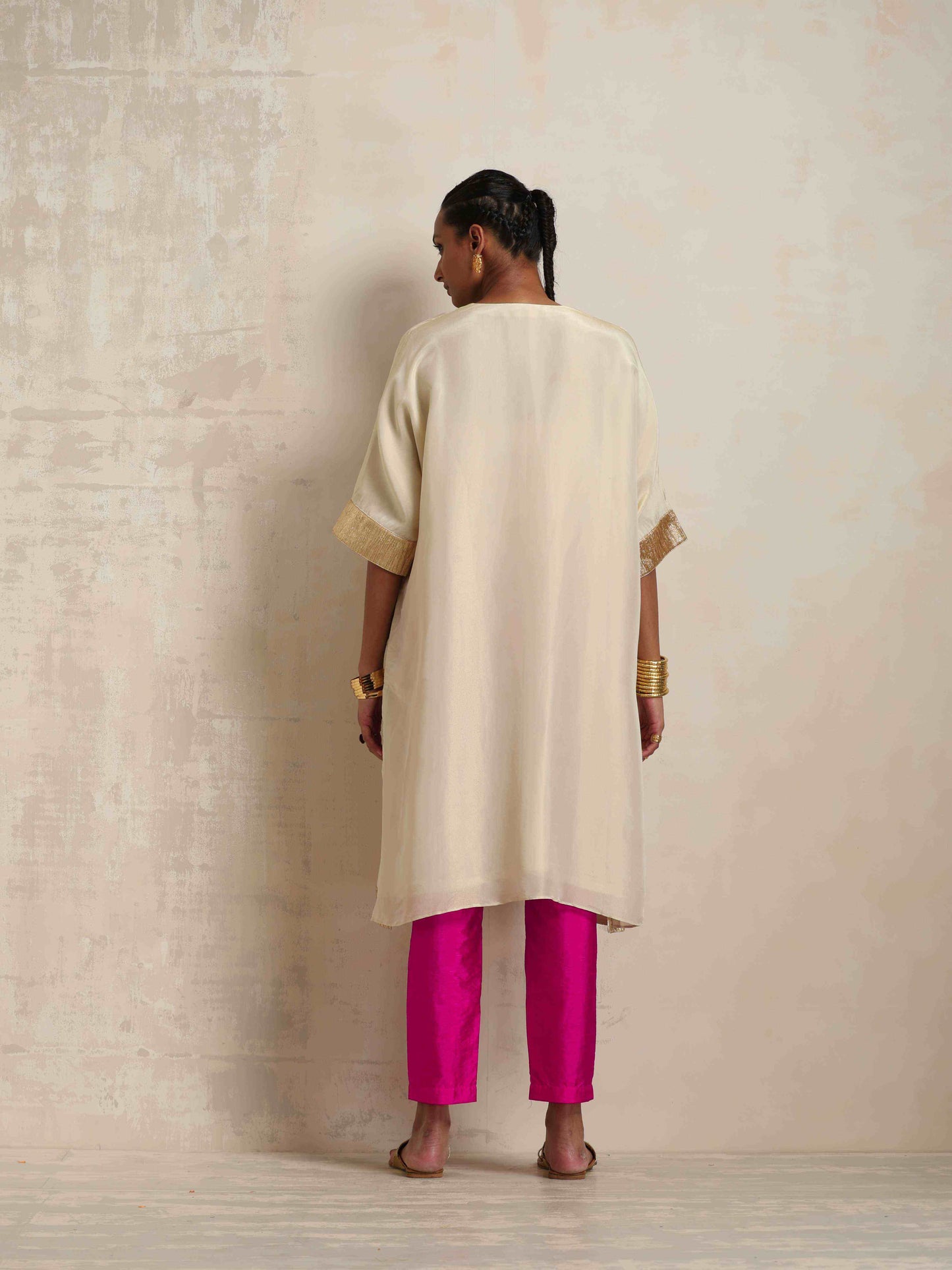trueBrowns Ivory Tissue Kurta Co-ord Set - Swadesiicart