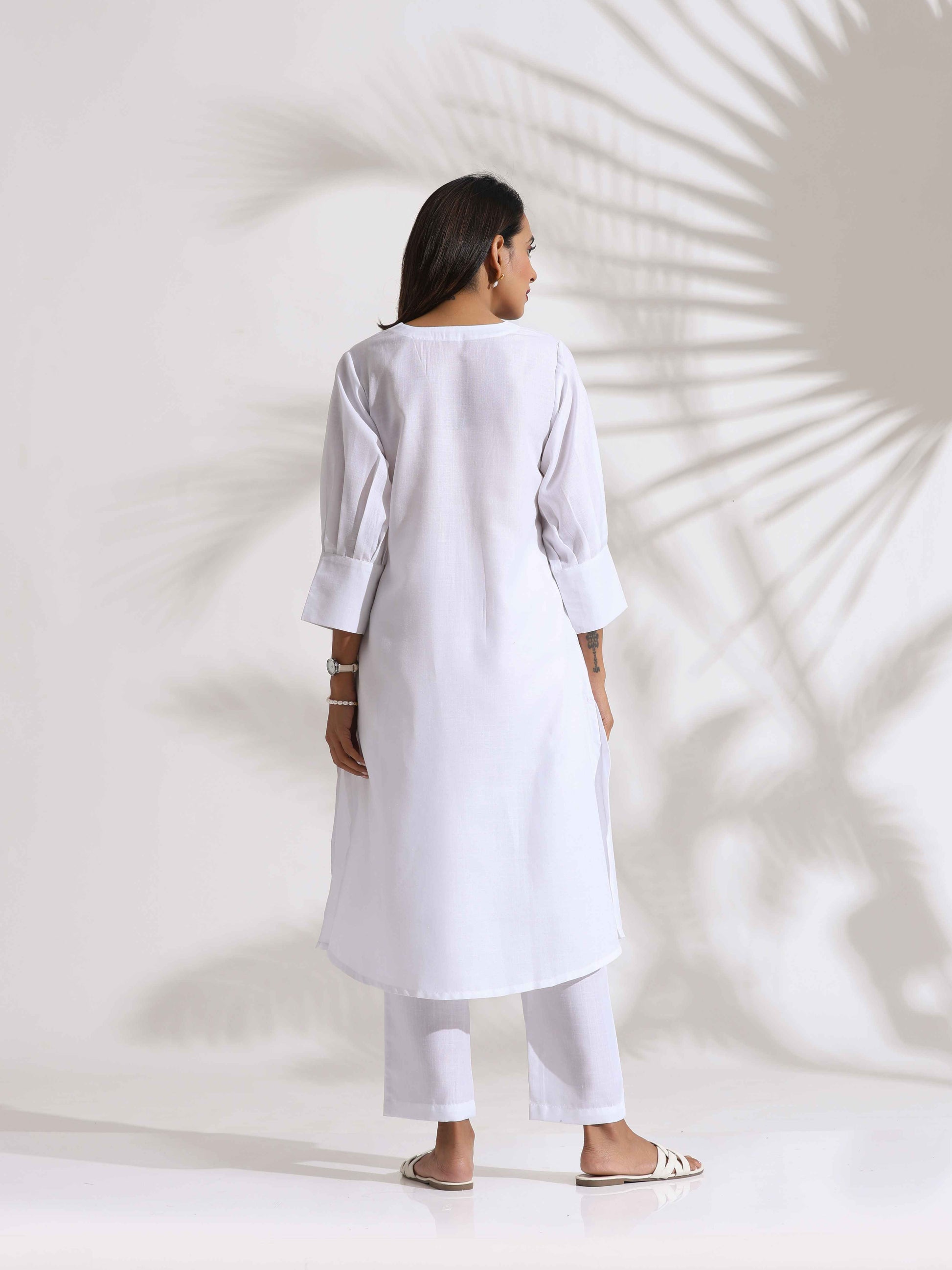 trueBrowns White Slub Kurta Set | Swadesiicart