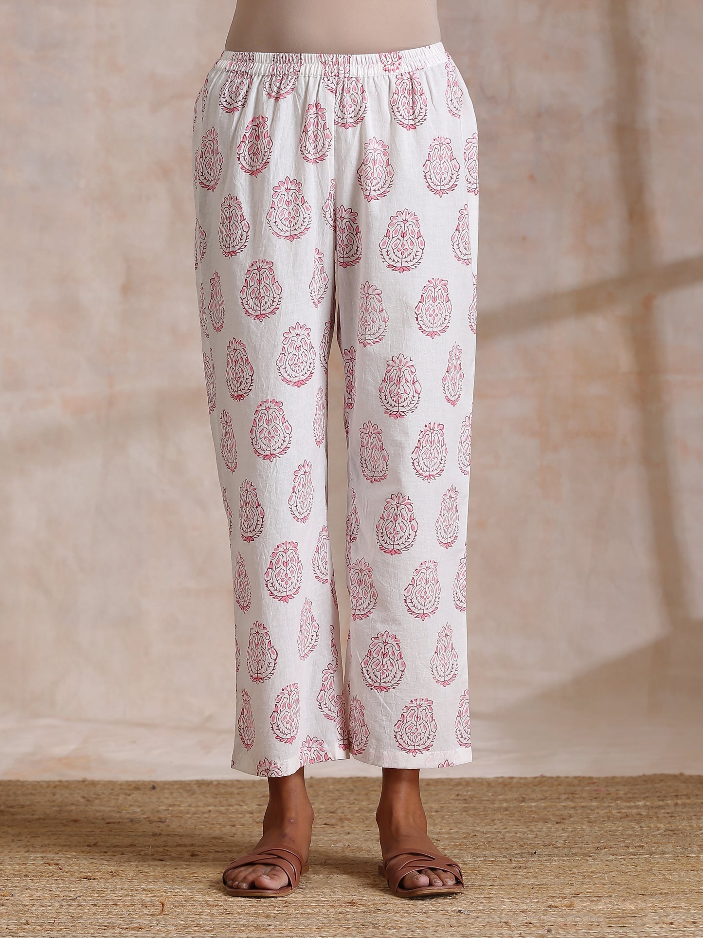 trueBrowns Pink Big Buta On White Print Cotton Panel Kaftan Kurta Pant Set | Swadesiicart