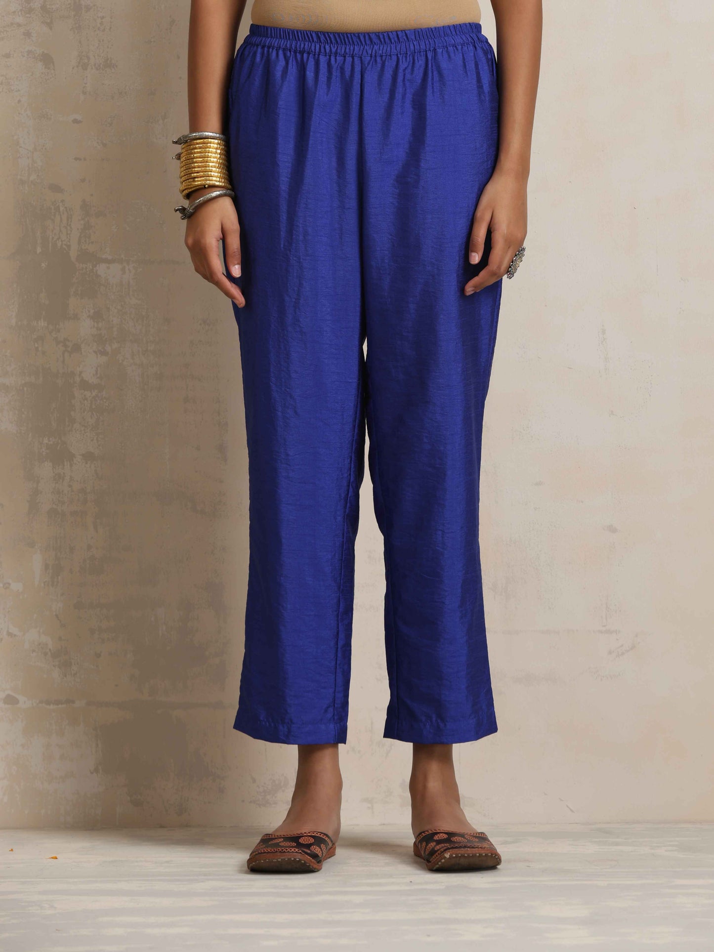 trueBrowns Blue Silk High Slit Kurta Set | Swadesiicart