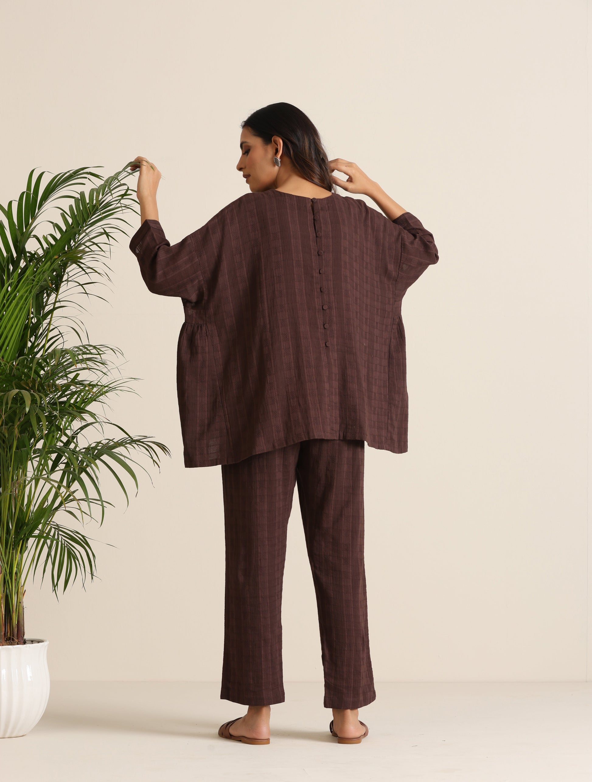 trueBrowns Cola Cotton Dobby Relaxed Co-ord Set - Swadesiicart