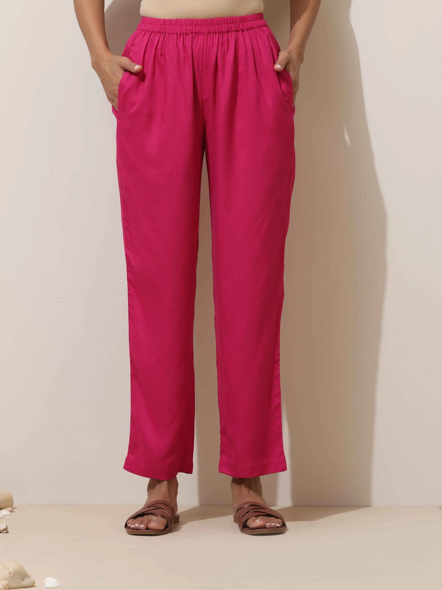 trueBrowns Pink Viscose Kurta Pant Set | Swadesiicart