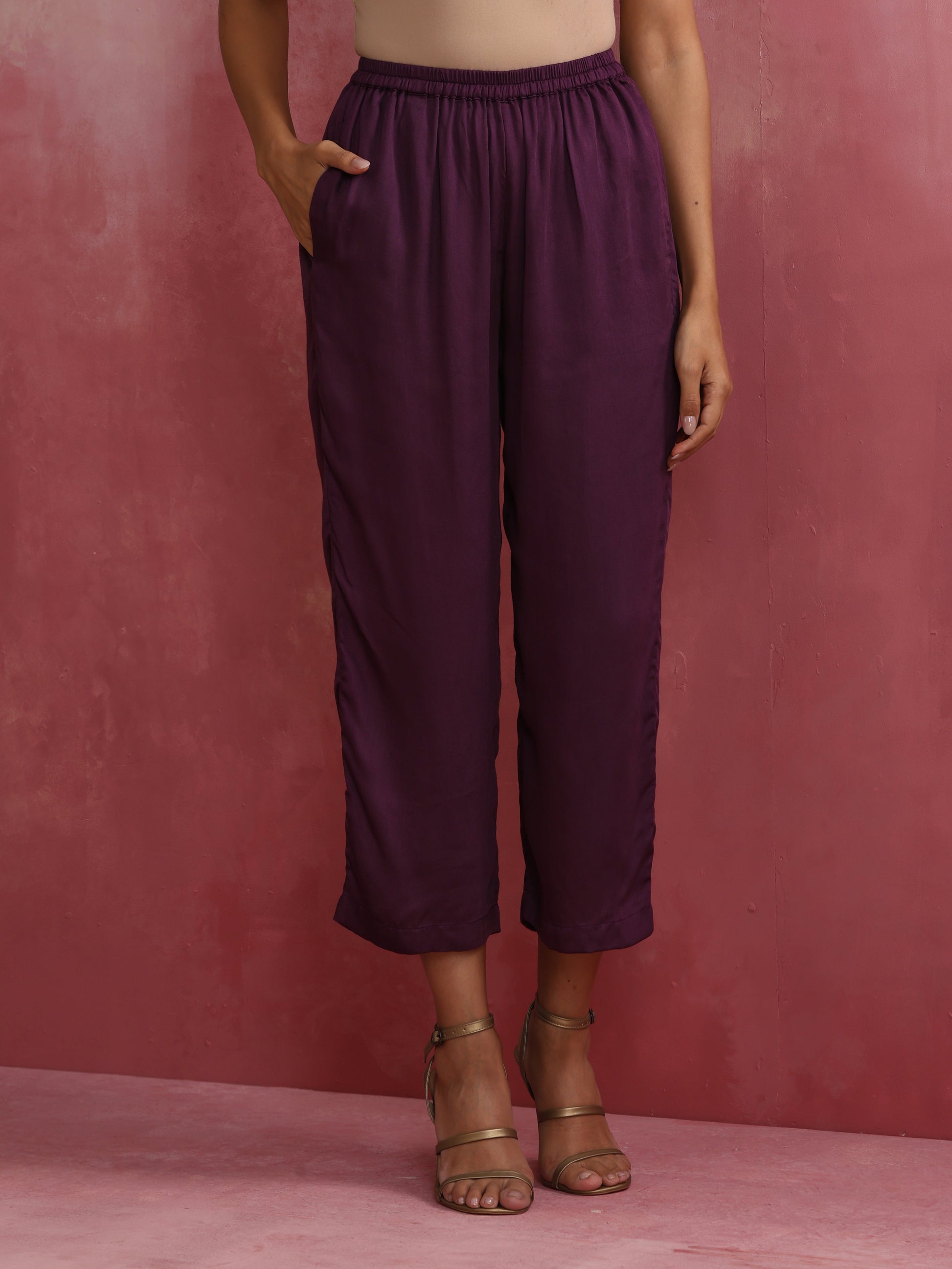 trueBrowns Green Modal High slit Kurta Set | Swadesiicart