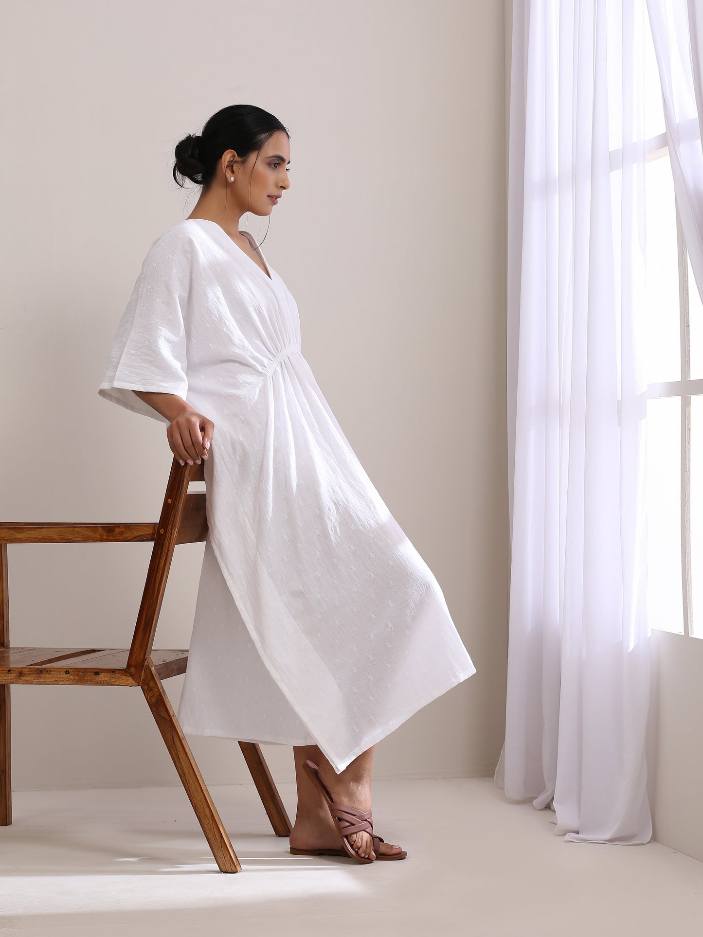 trueBrowns White Dobby Kaftan Dress | Swadesiicart