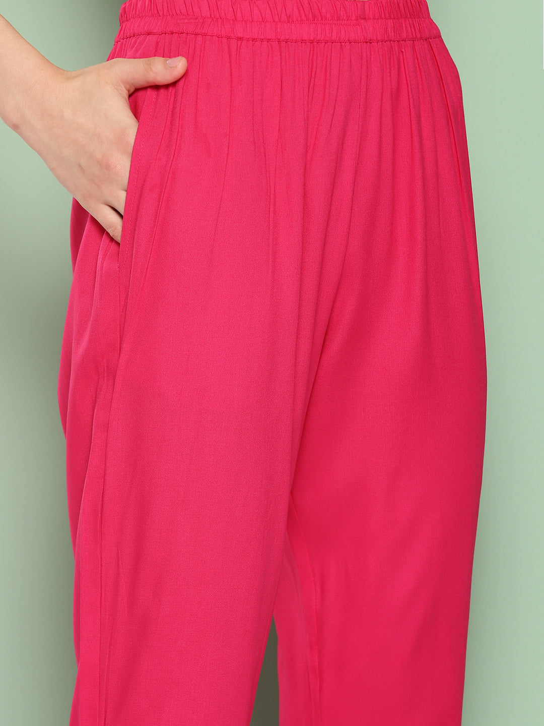 InWeave Women's Fuchsia Mirror Work Strappy Set W Square Bandhani Print Silk Dup - Swadesiicart