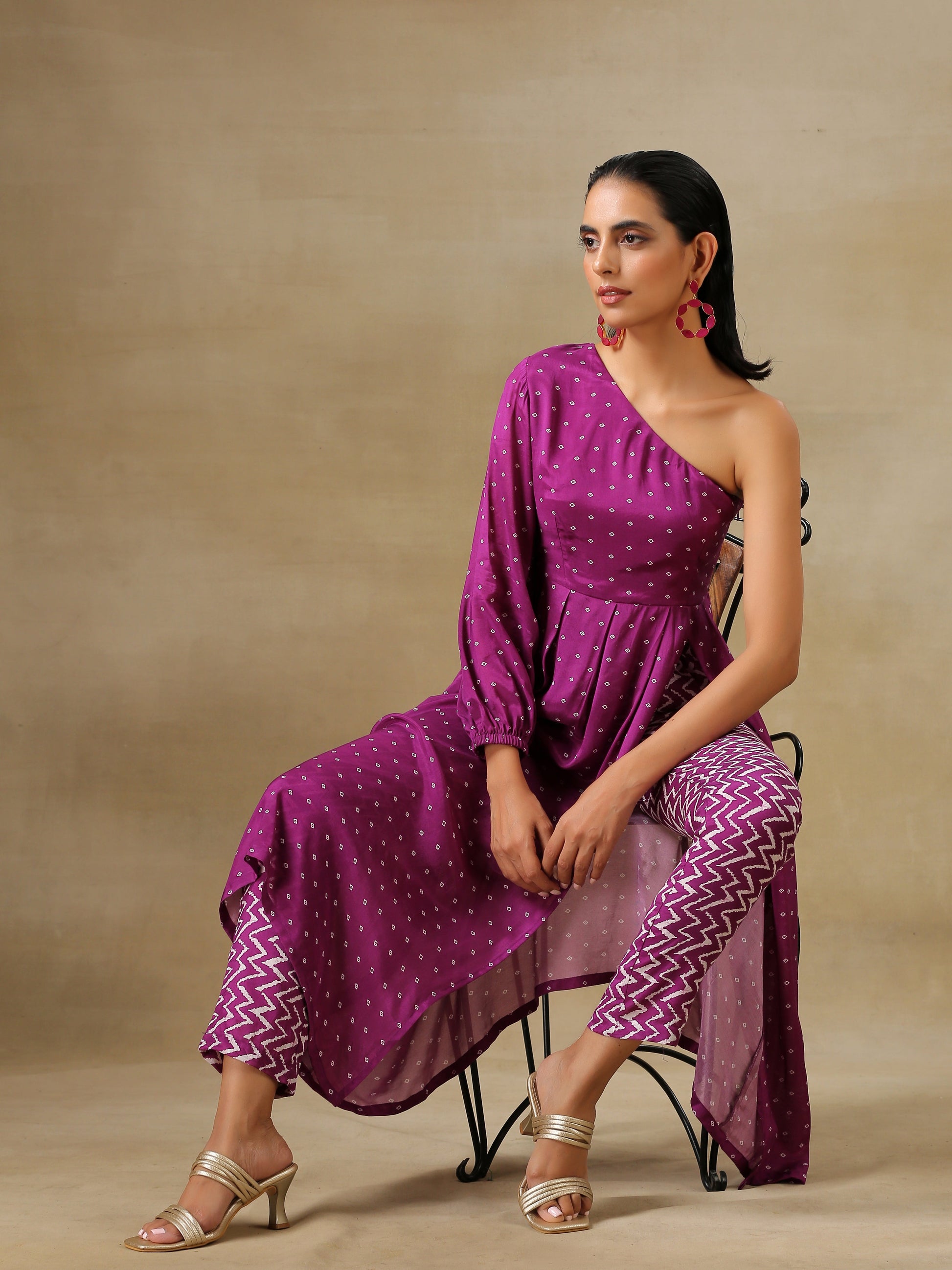 trueBrowns Purple Bandhani Printed Silk One Shoulder Kurta Pant Set | Swadesiicart