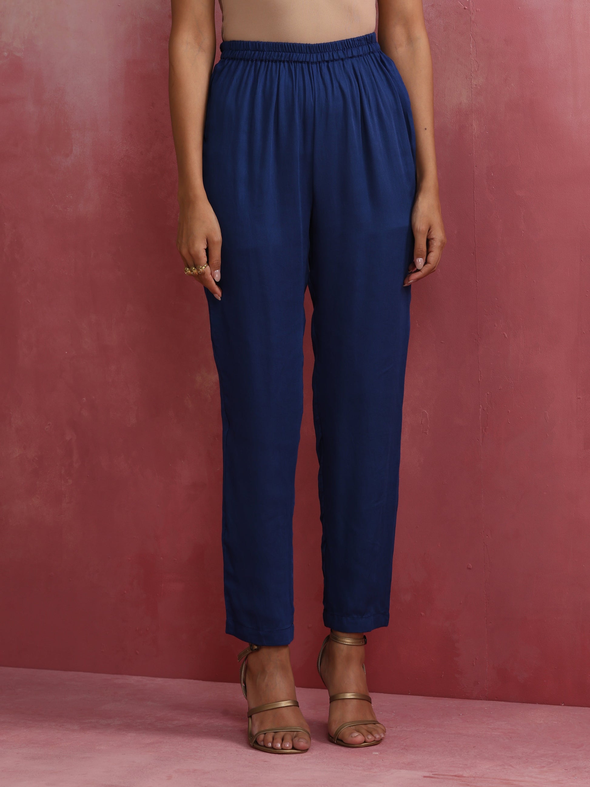 trueBrowns Blue Modal Kimono sleeve Kurta set | Swadesiicart