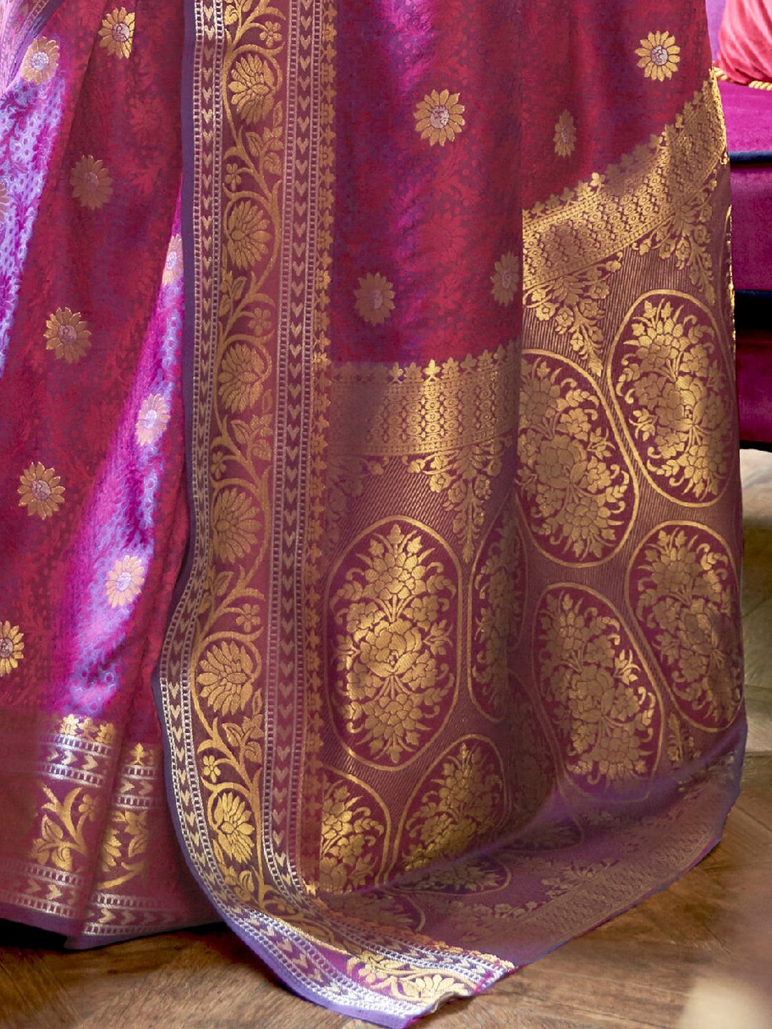 Mitera Magenta & Gold-Toned Floral Zari Silk Blend Banarasi Saree | Swadesiicart