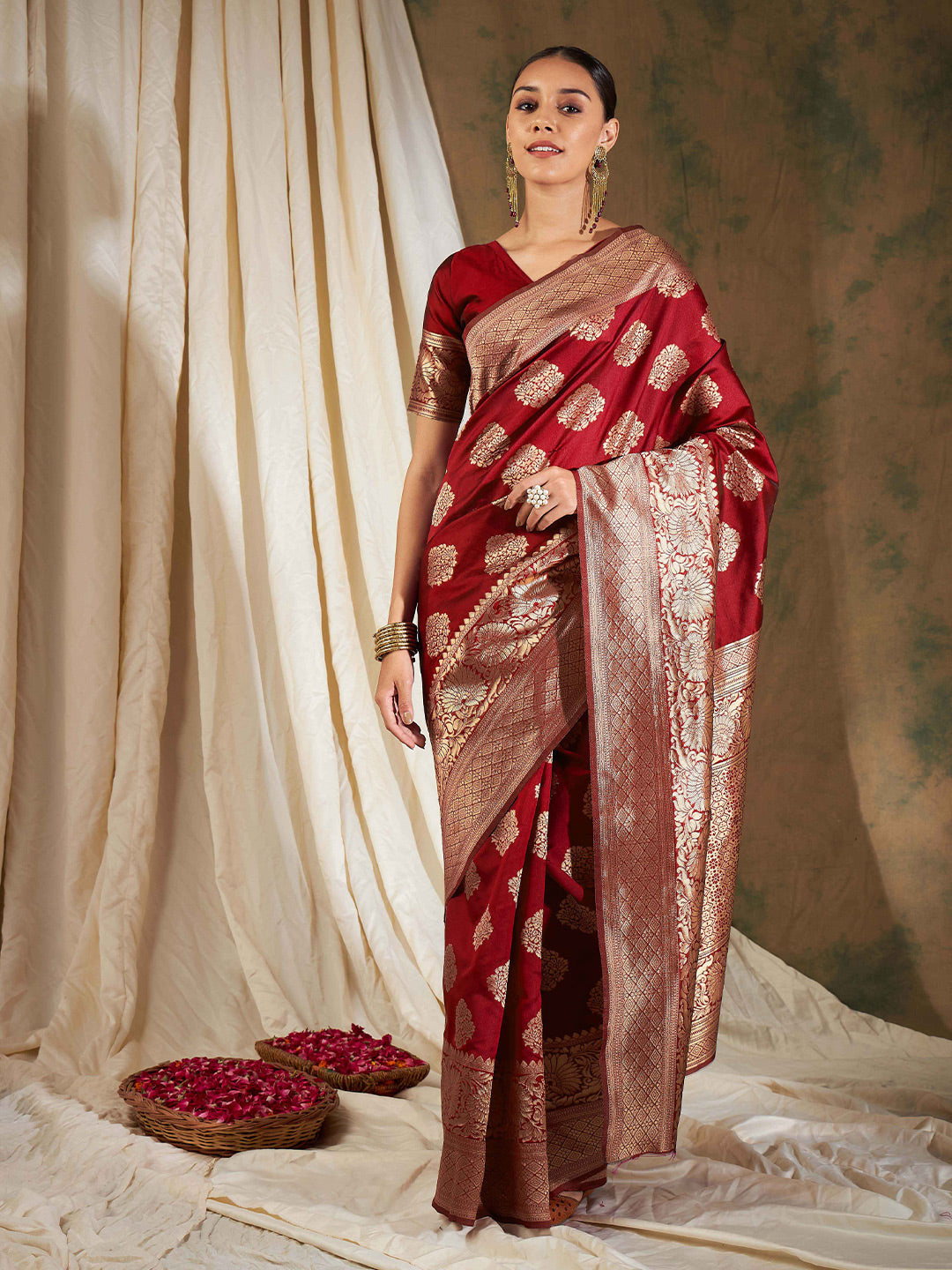 Sangria Red Ethnic Motifs Woven Design Zari Banarasi Saree | Swadesiicart