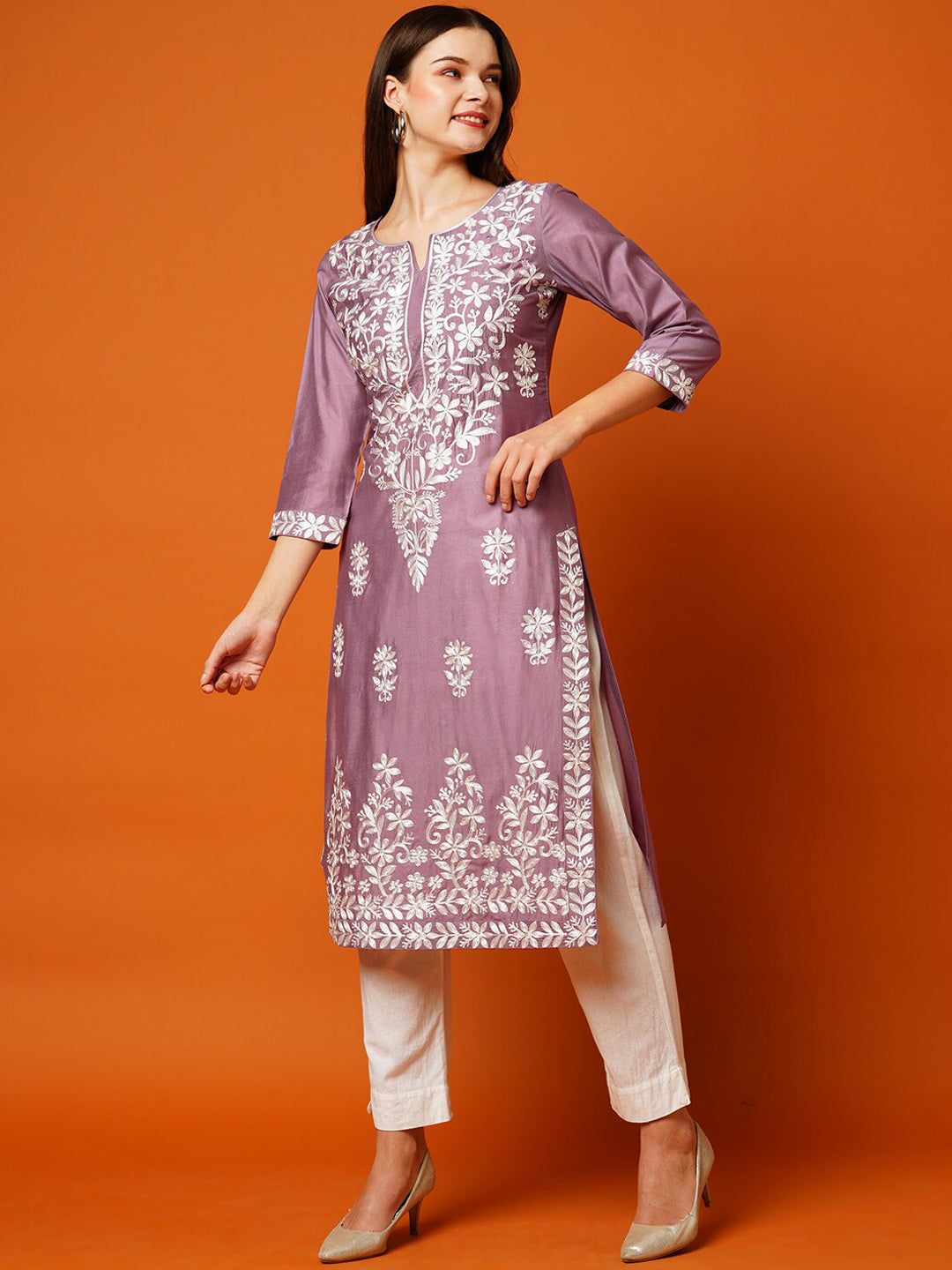 Kalini Floral Embroidered Cotton Straight Kurta - Swadesiicart