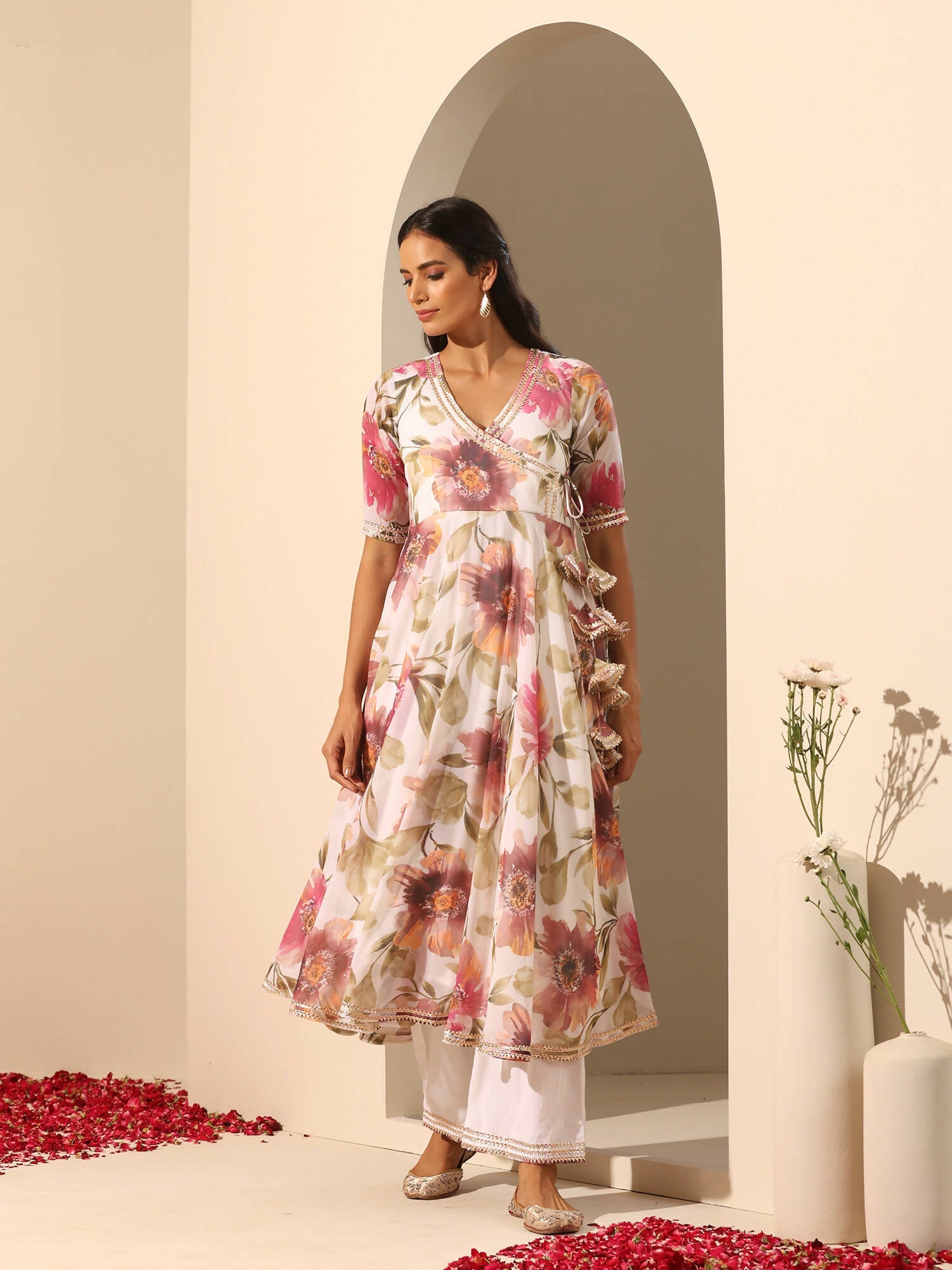 Pomcha Jaipur White Gul Sufiyana Angrakha Set | Swadesiicart