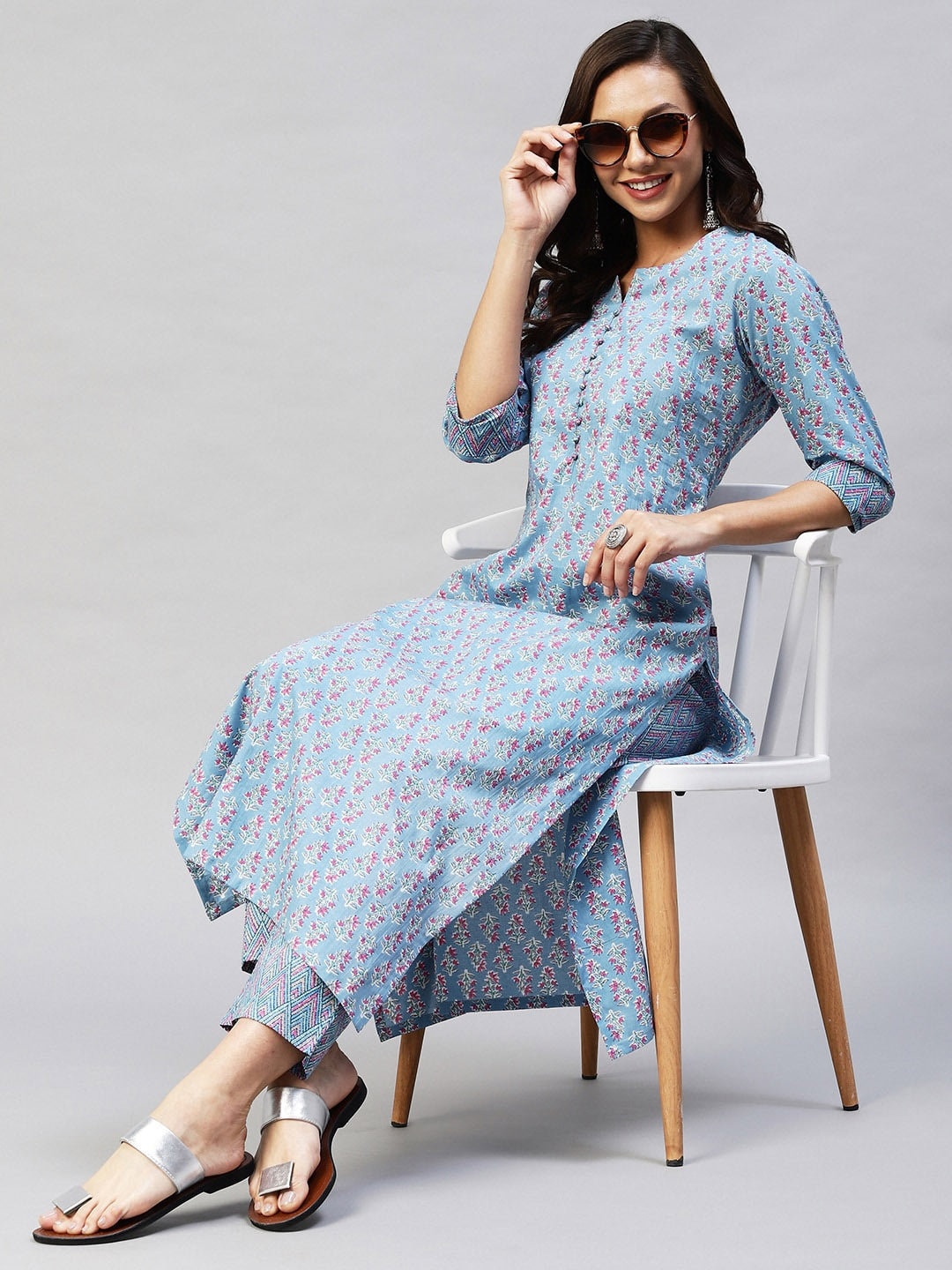 Kalini Floral Printed Notch Collar Kurta with Trousers - Swadesiicart