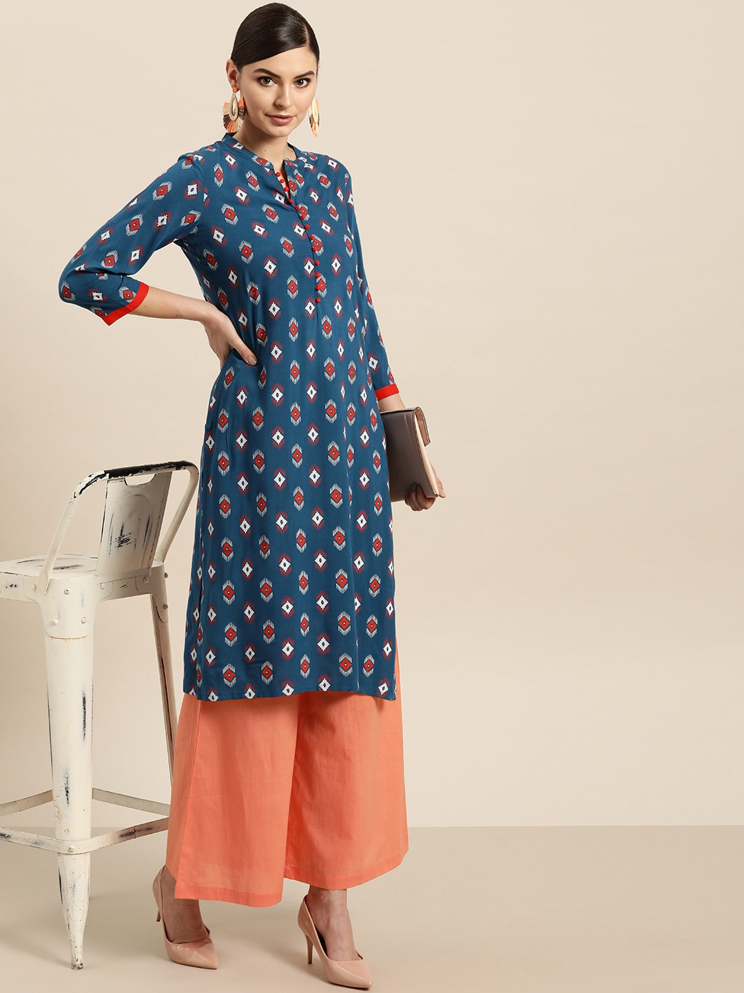 Sangria Women Teal Blue & Red Printed Straight Kurta - Swadesiicart