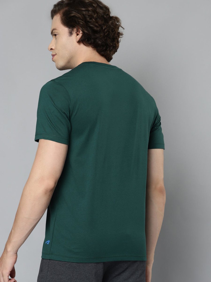 Alcis Men Green & White Typography Printed Slim Fit T-shirt | Swadesiicart