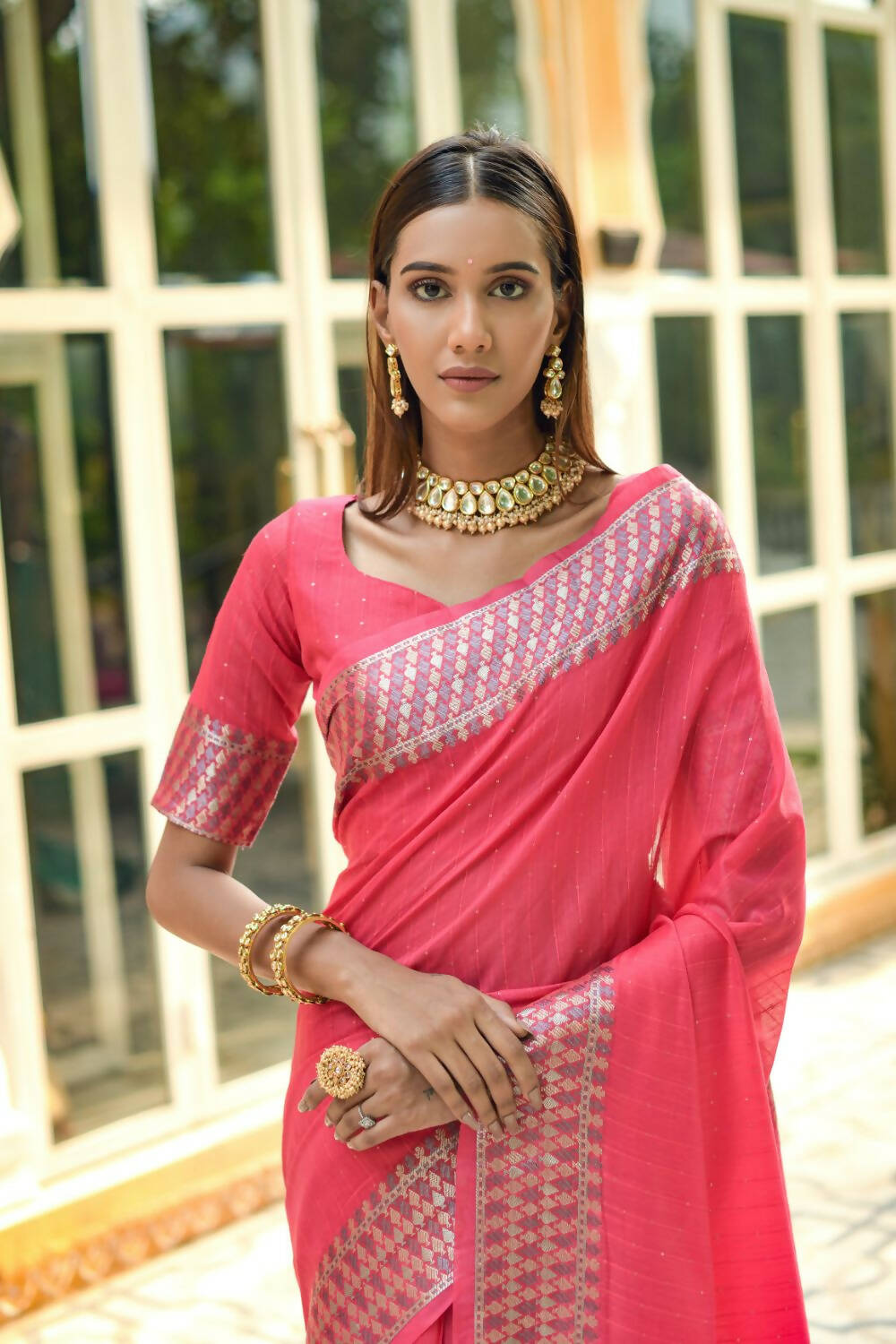 Vishnu Weaves Women's Rani Pink Cotton Silk Zari Woven Butta Work Saree with Blouse - Swadesiicart