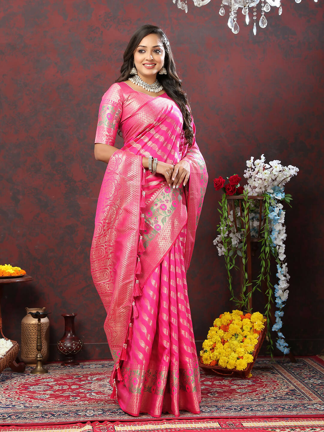 Lorenvalley Fashion Pink Soft Silk Woven Design with Zari Weaving Leheriya Design Saree - Swadesiicart