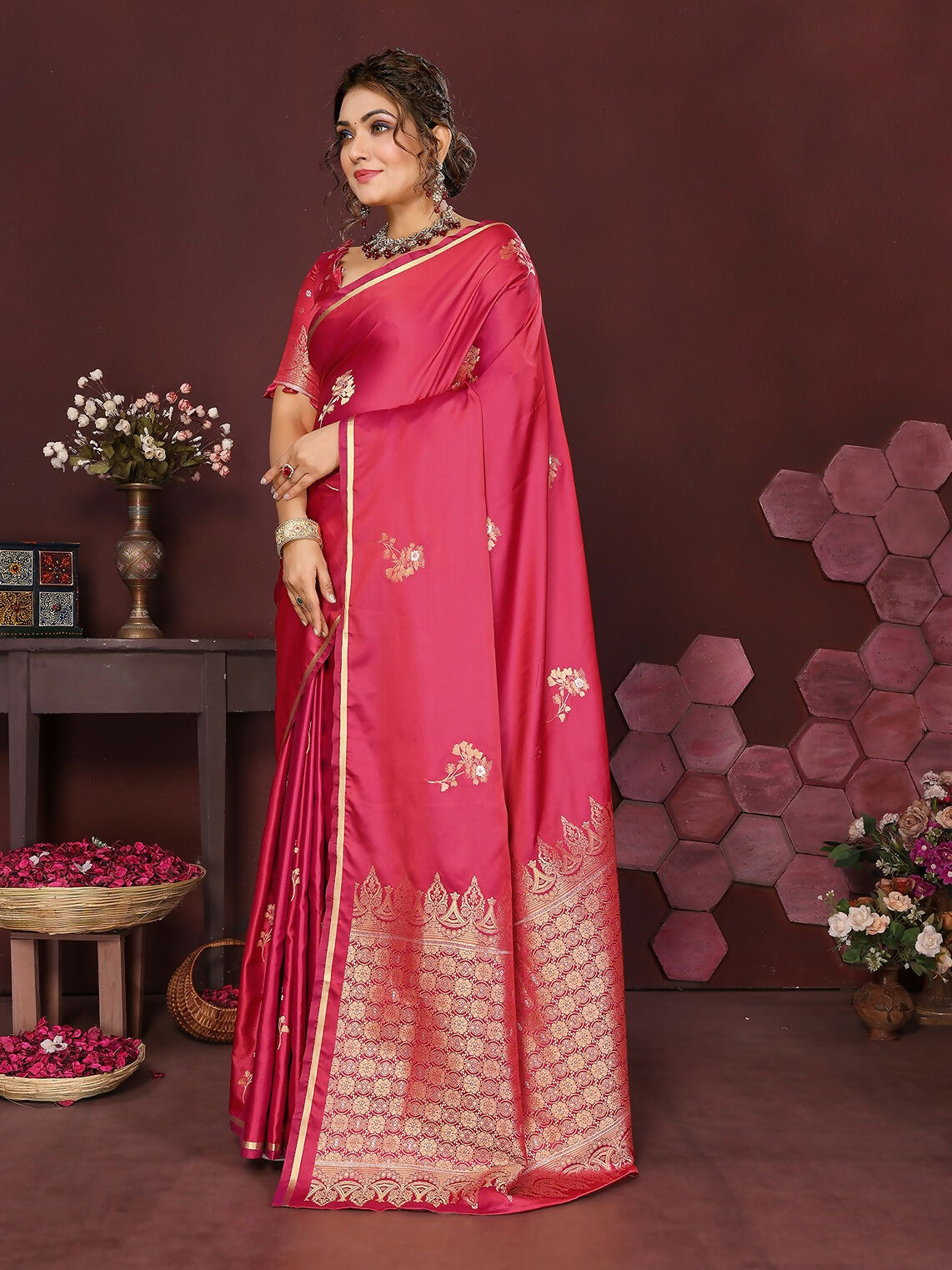 Joban Fashion Pink Floral Banarasi Silk Sarees | Swadesiicart