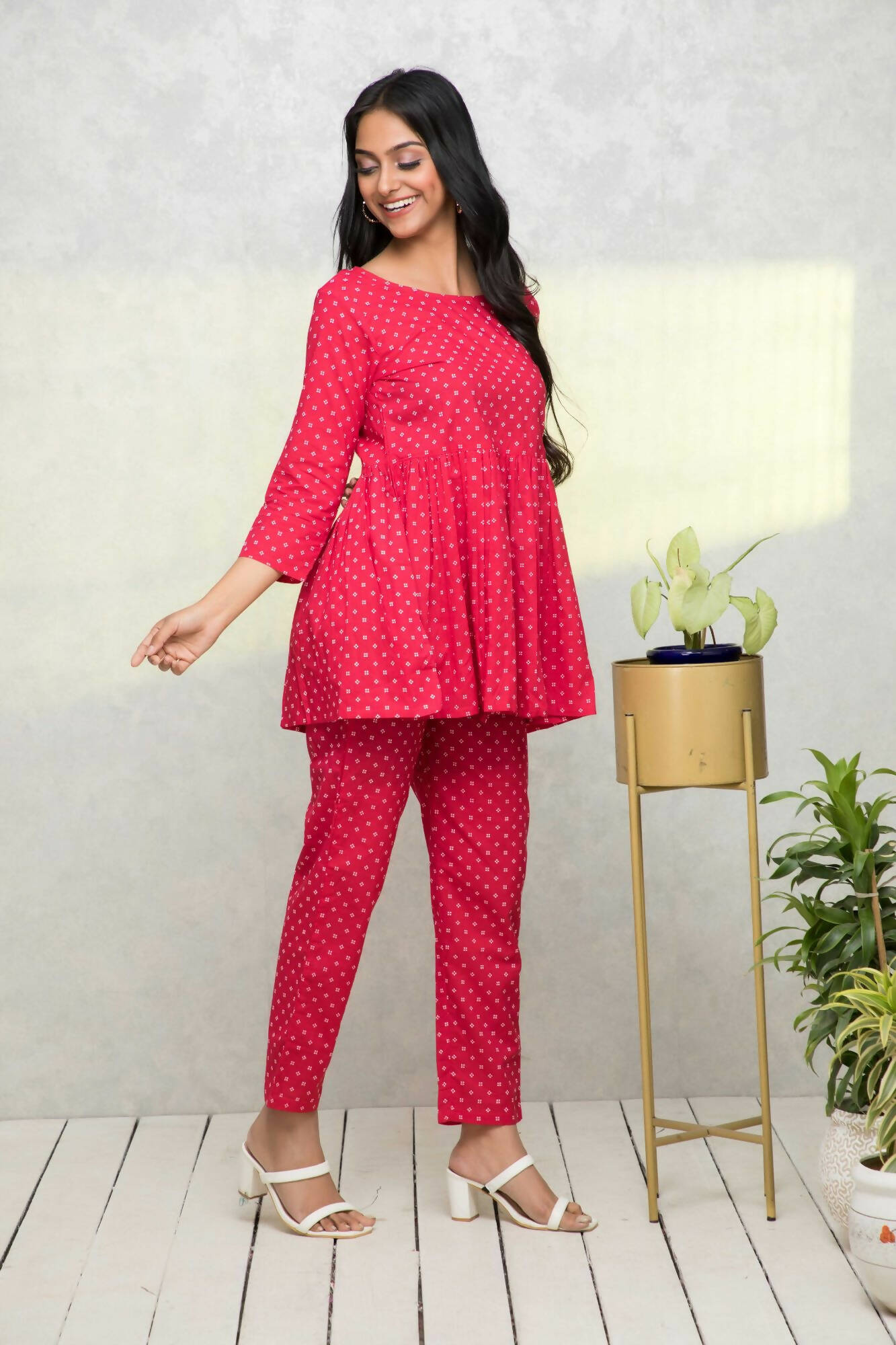 Myshka Women Red Printed Co-Ords - Swadesiicart