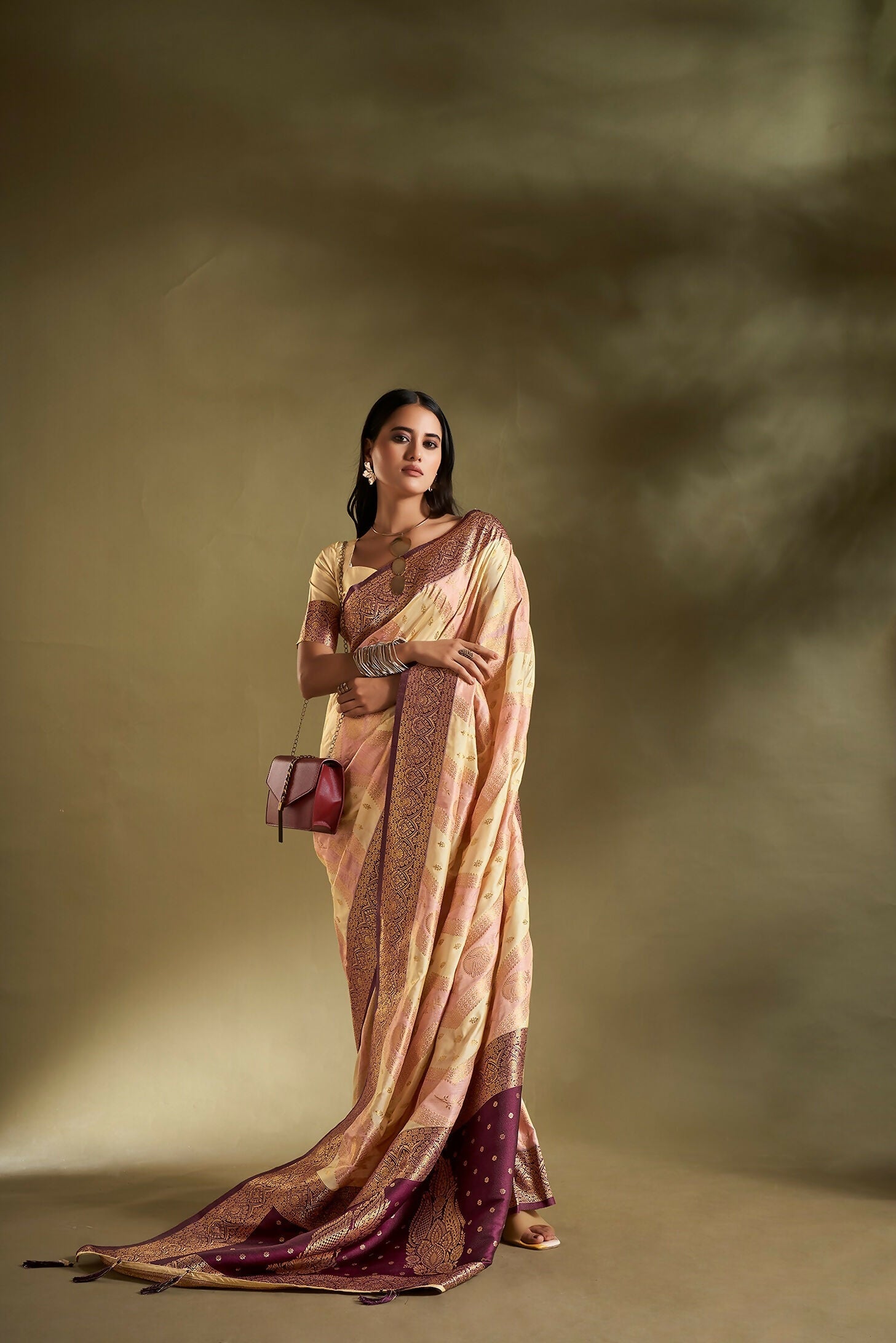 Joban Fashion Cream & Light Pink Plain With Weaving Border Banarasi Silk Sarees | Swadesiicart