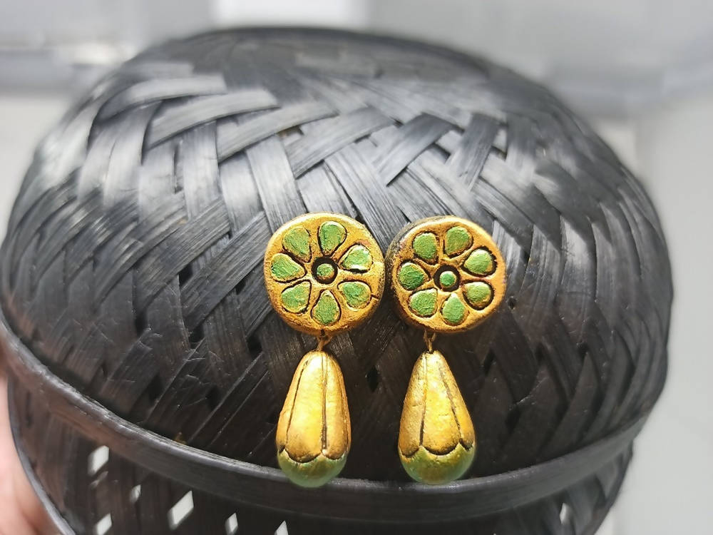 Terracotta Round Earstuds With Drops-Copper And Green | Swadesiicart