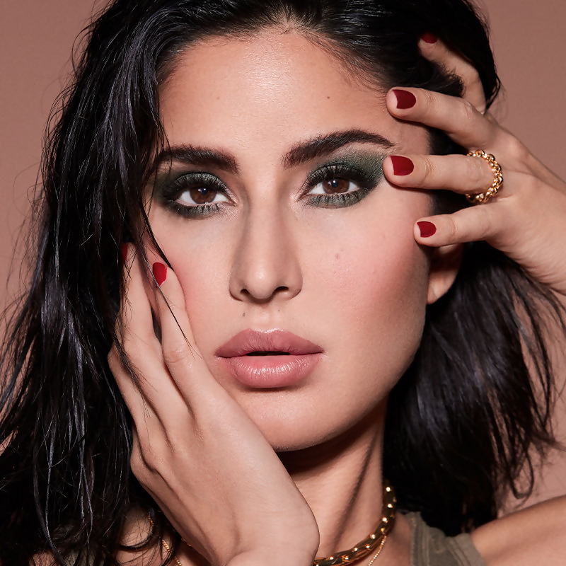 Kay Beauty By Katrina Kaif Eyeshadow Palette - Wild and Free | Swadesiicart
