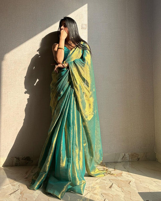 Lorenvalley Fashion Bollywood Sheded Rama Fendy Silk Wedding And Partywear Saree - Swadesiicart