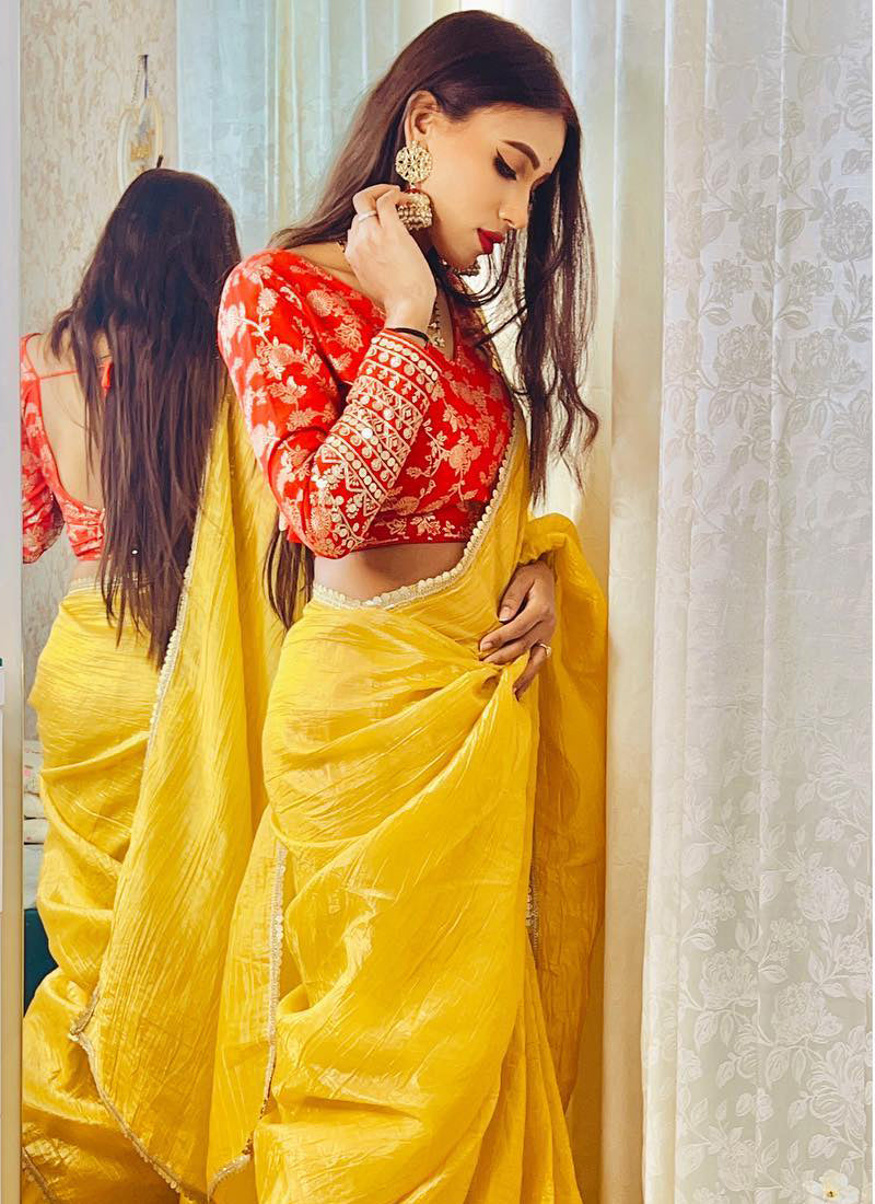 Lorenvalley Fashion Attractive Yellow Crush Tissue Silk Saree With Jacquard Weaving Stitched Blouse - Swadesiicart