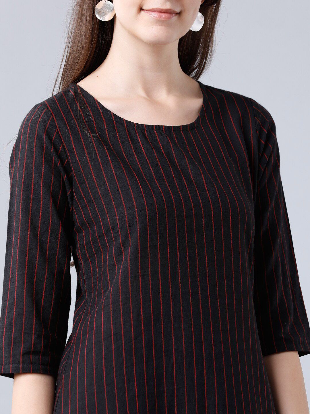 Vishudh Women Black & Red Striped A-Line Kurta - Swadesiicart