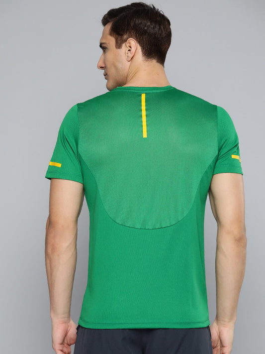 Alcis Men Green & Yellow Typography Printed Slim Fit Running T-shirt | Swadesiicart