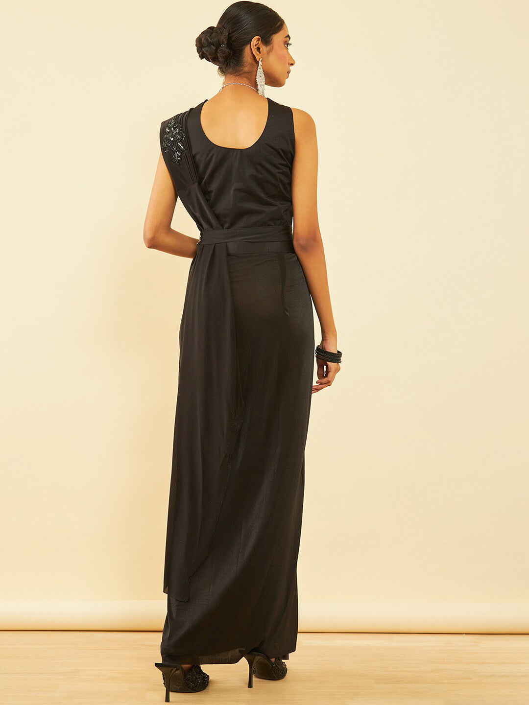 Soch Black Embellished Beads and Stones Ready to Wear Saree | Swadesiicart