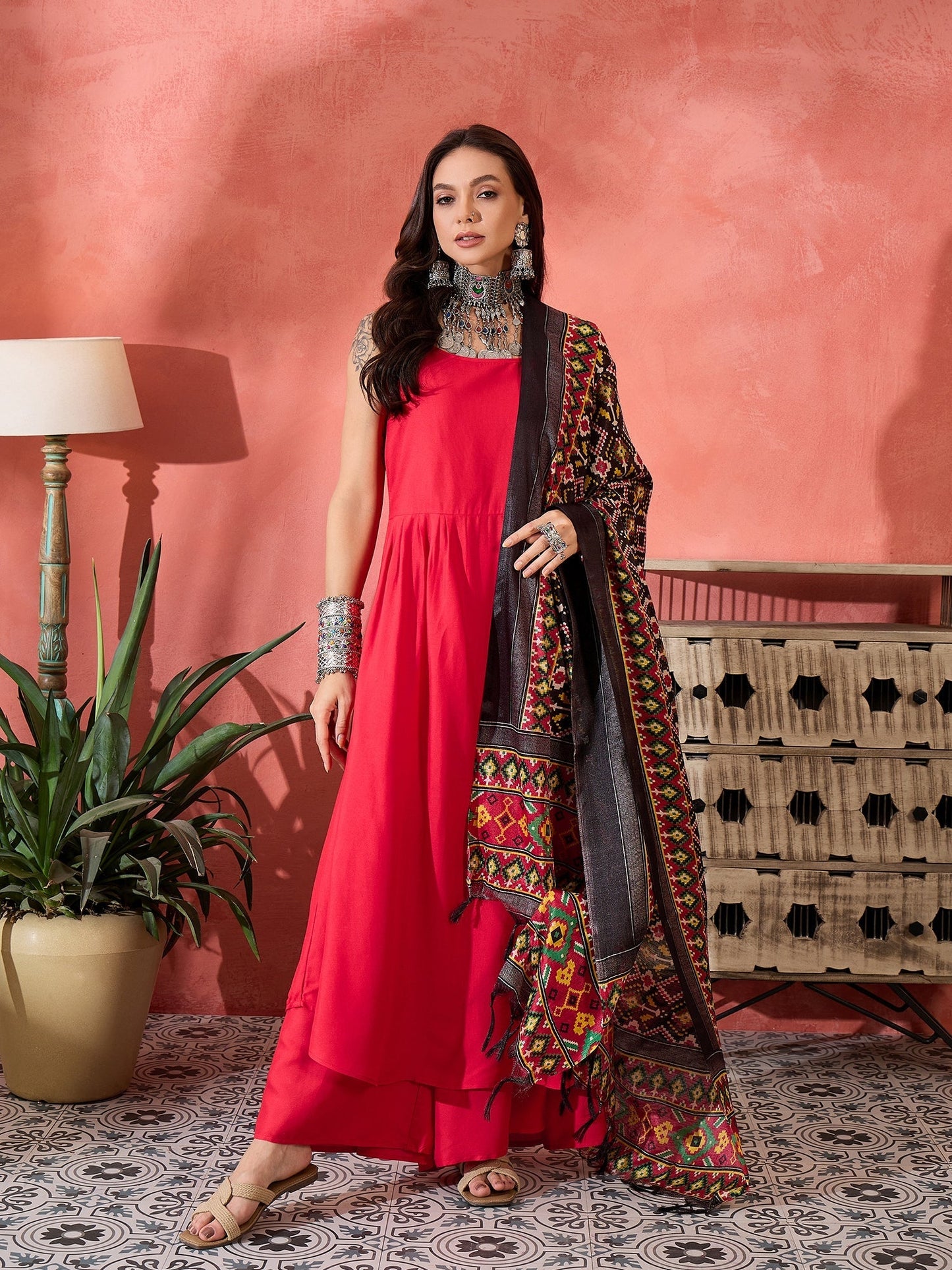 InWeave Red Strappy Kurta Set Black Patola Dupatta - Swadesiicart