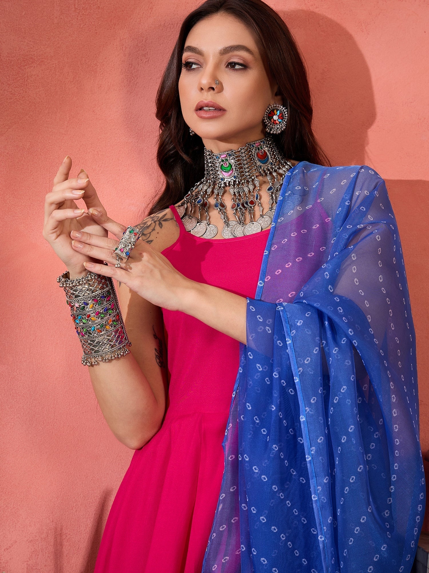 InWeave Fuchsia Strappy Kurta Set Blue Bandhani Or Dupatta - Swadesiicart