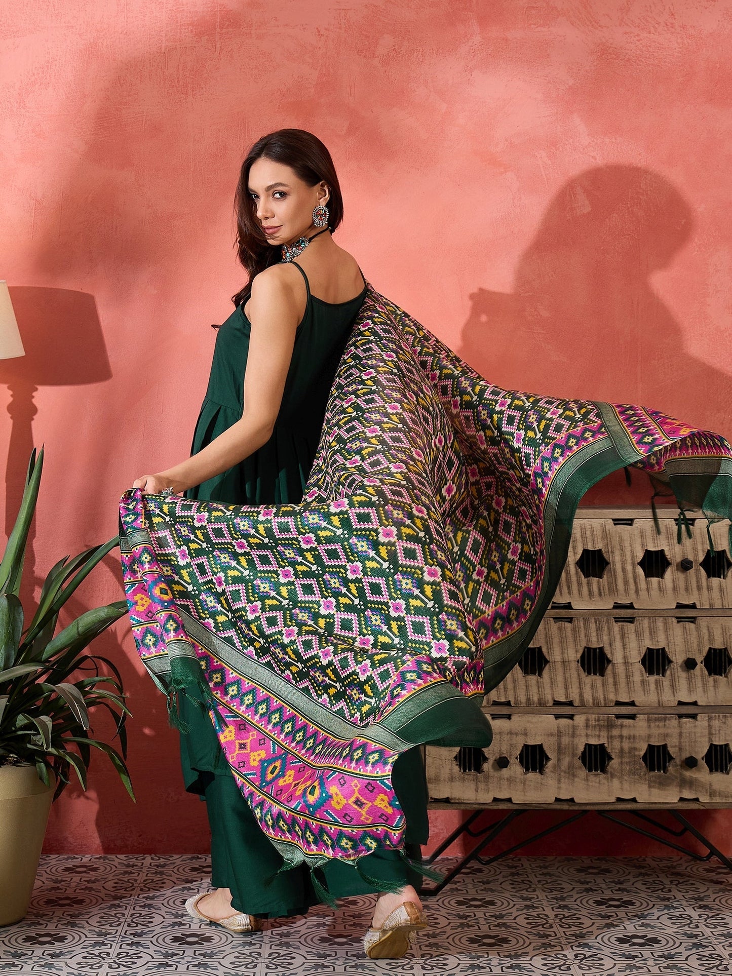 InWeave Green Strappy Kurta Set Green Patola Dupatta - Swadesiicart