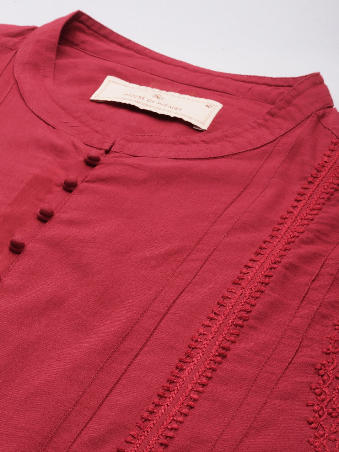 House of Pataudi Men Chikankari Embroidered Pure cotton Jashn Kurta with Pyjama | Swadesiicart