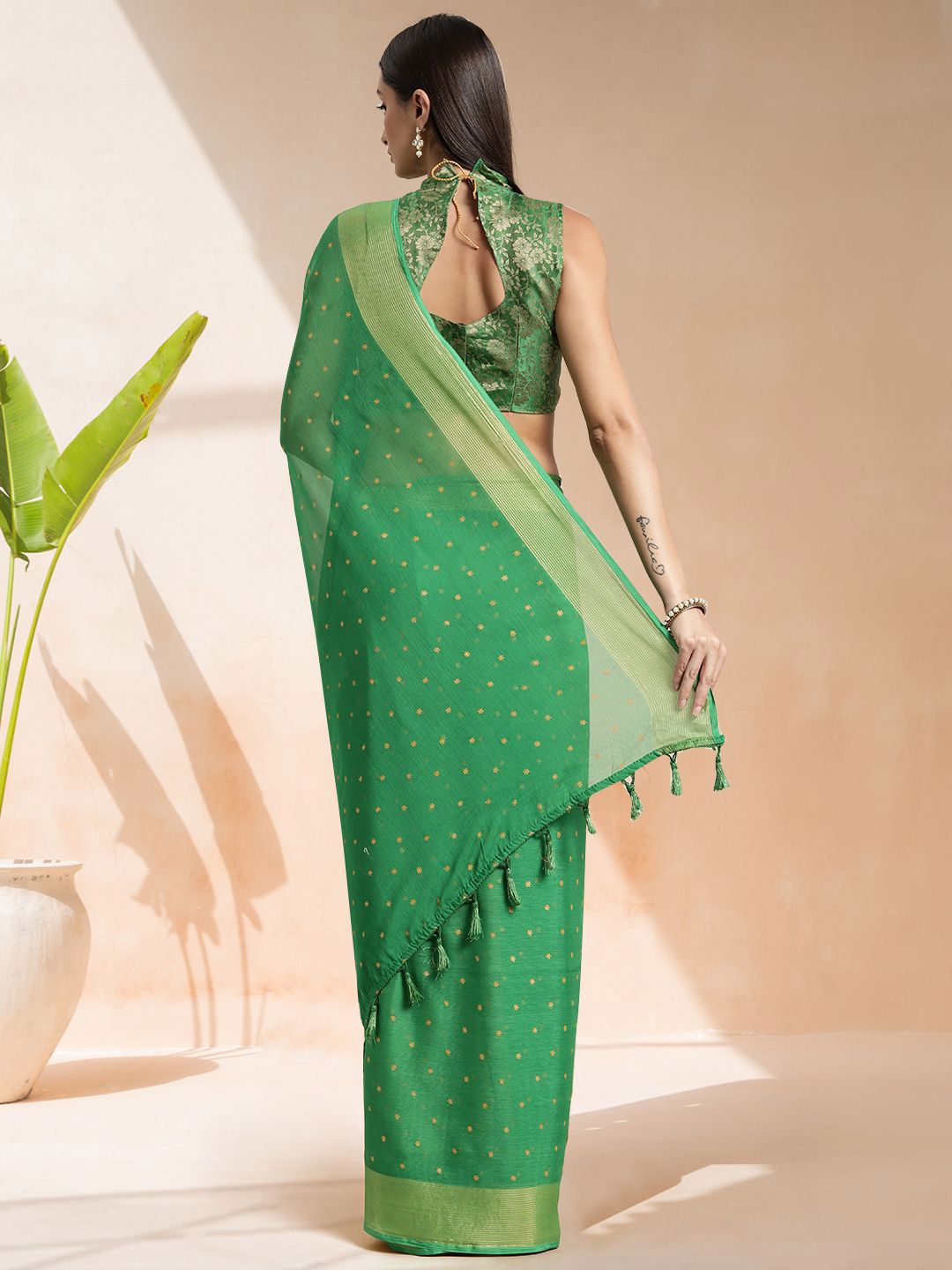 Mitera Floral Printed Ready to Wear Saree | Swadesiicart
