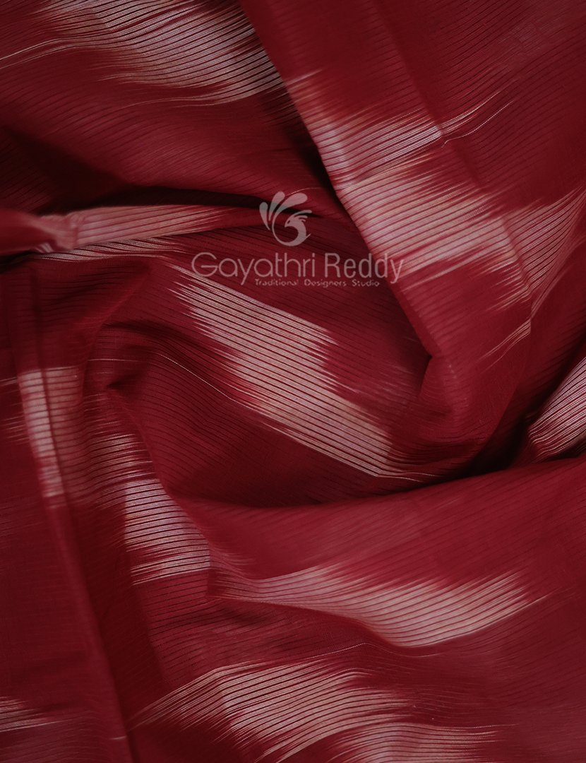 Dual Shades of Maroon And Chikoo Mangalagiri Ikkat Cotton Saree By Gayathri Reddy Designer Studio | Swadesiicart