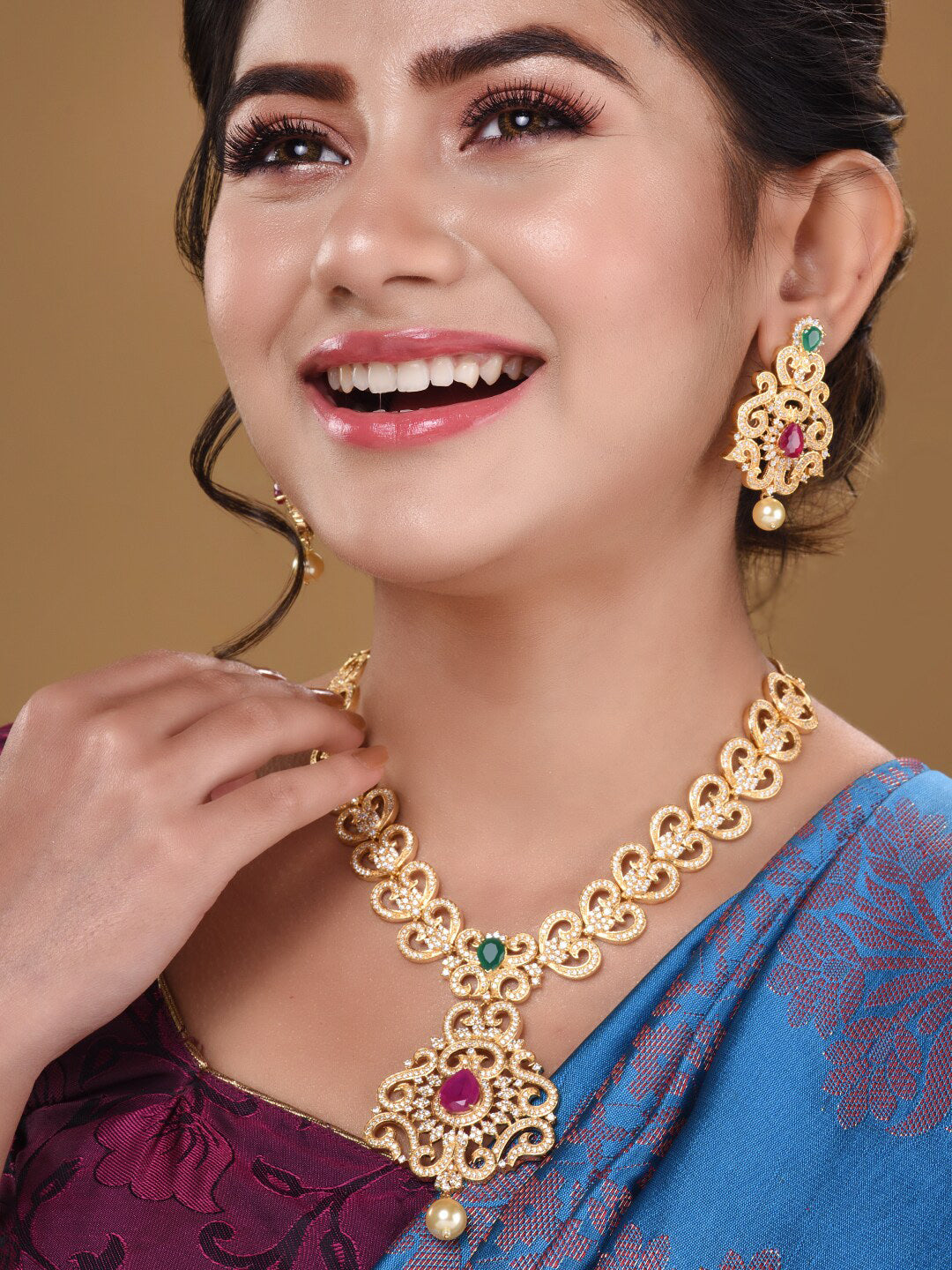 Saraf RS Jewellery Gold-Polished Multi-Colored Jewellery Set - Swadesiicart