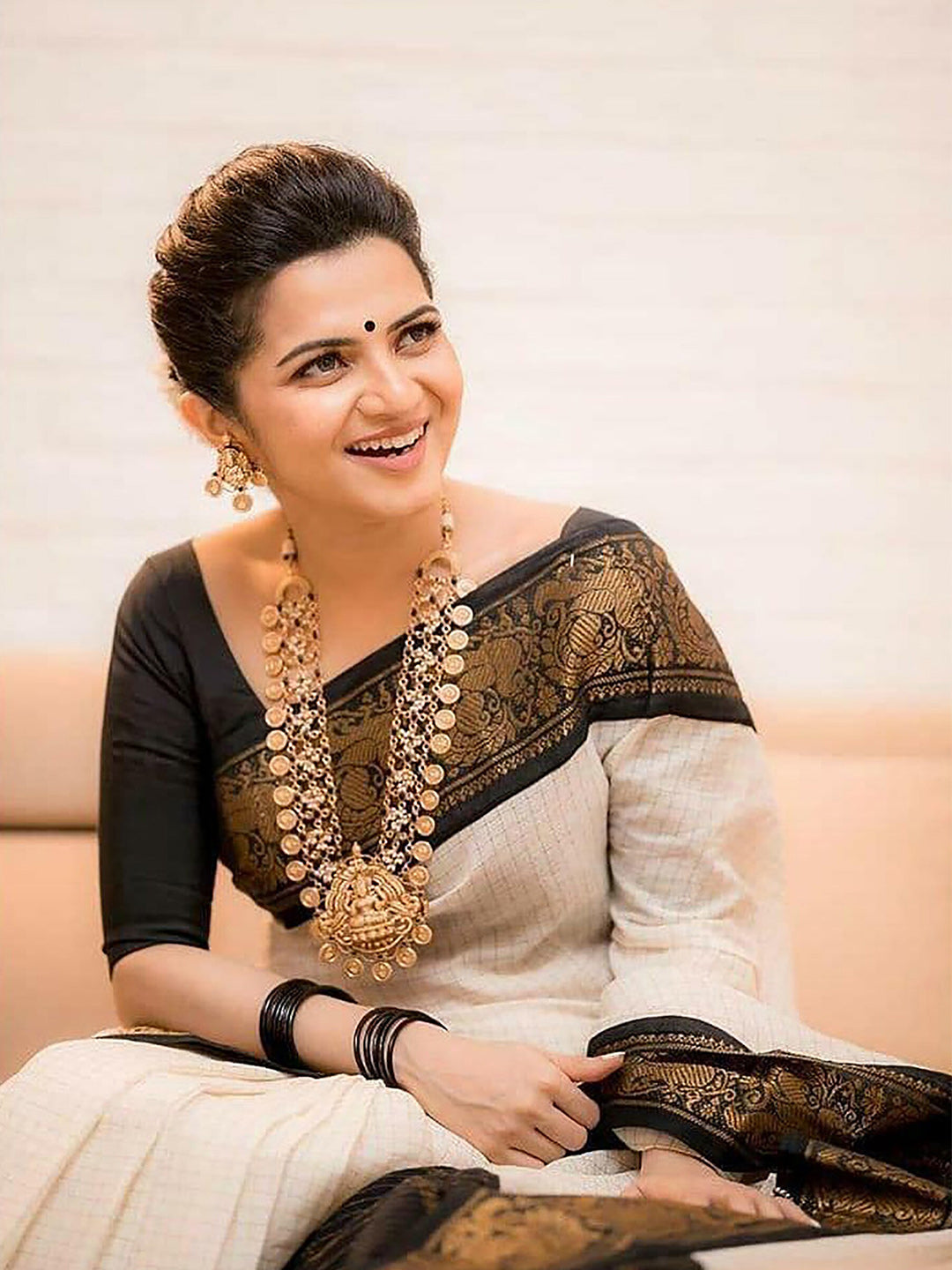 Kalini Woven Design Zari Silk Cotton Banarasi Saree | Swadesiicart