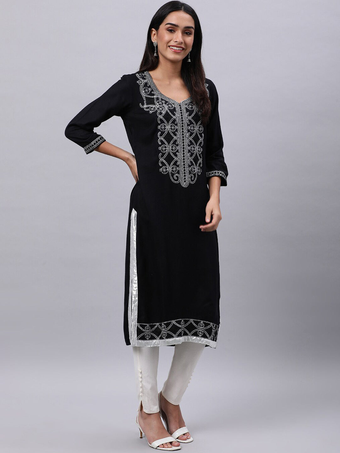 Souchii Women Black Ethnic Motifs Yoke Design Thread Work Kurta - Swadesiicart