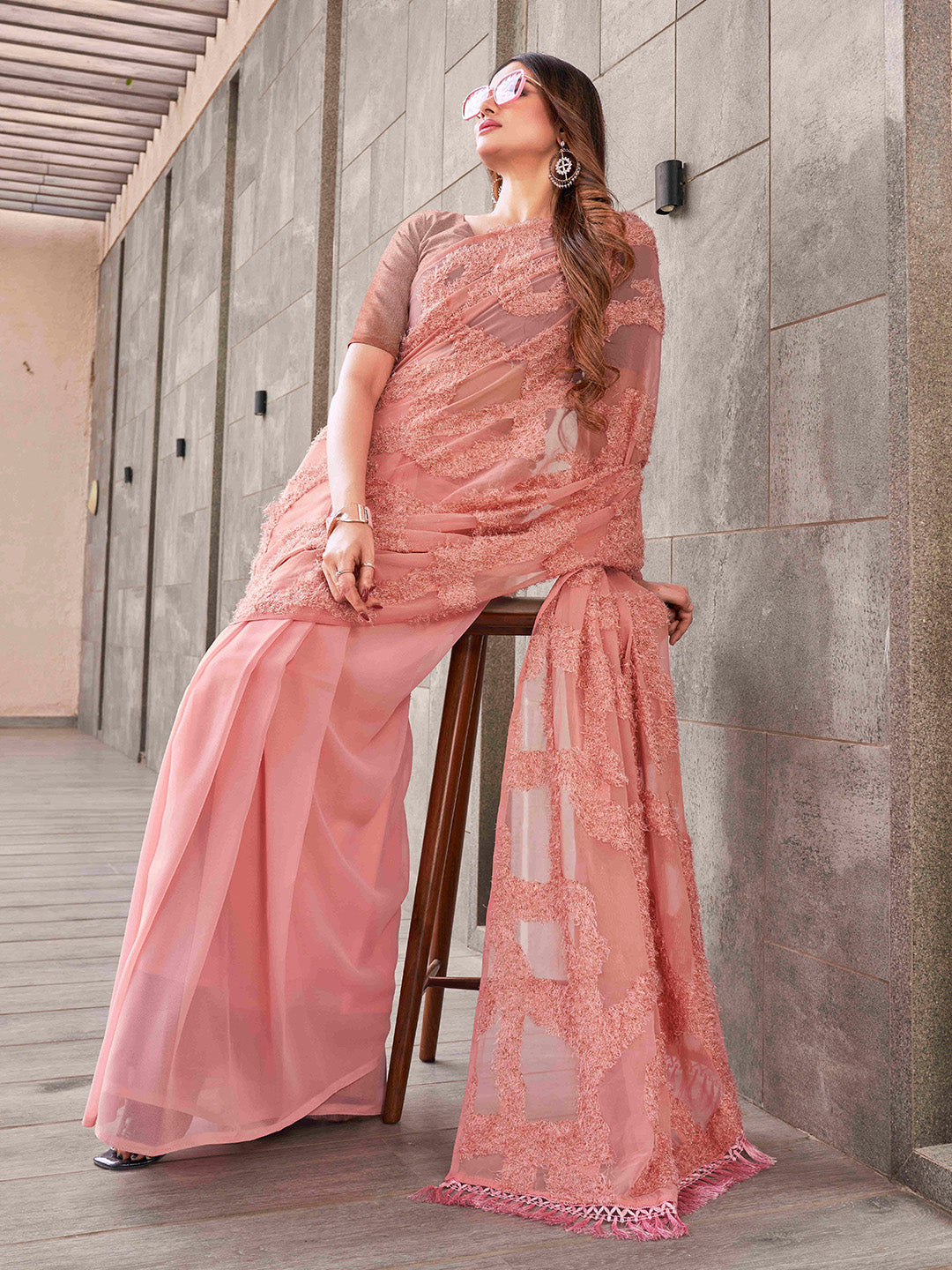 Tikhi Imli Peach Abstract Woven Design Half And Half Saree | Swadesiicart