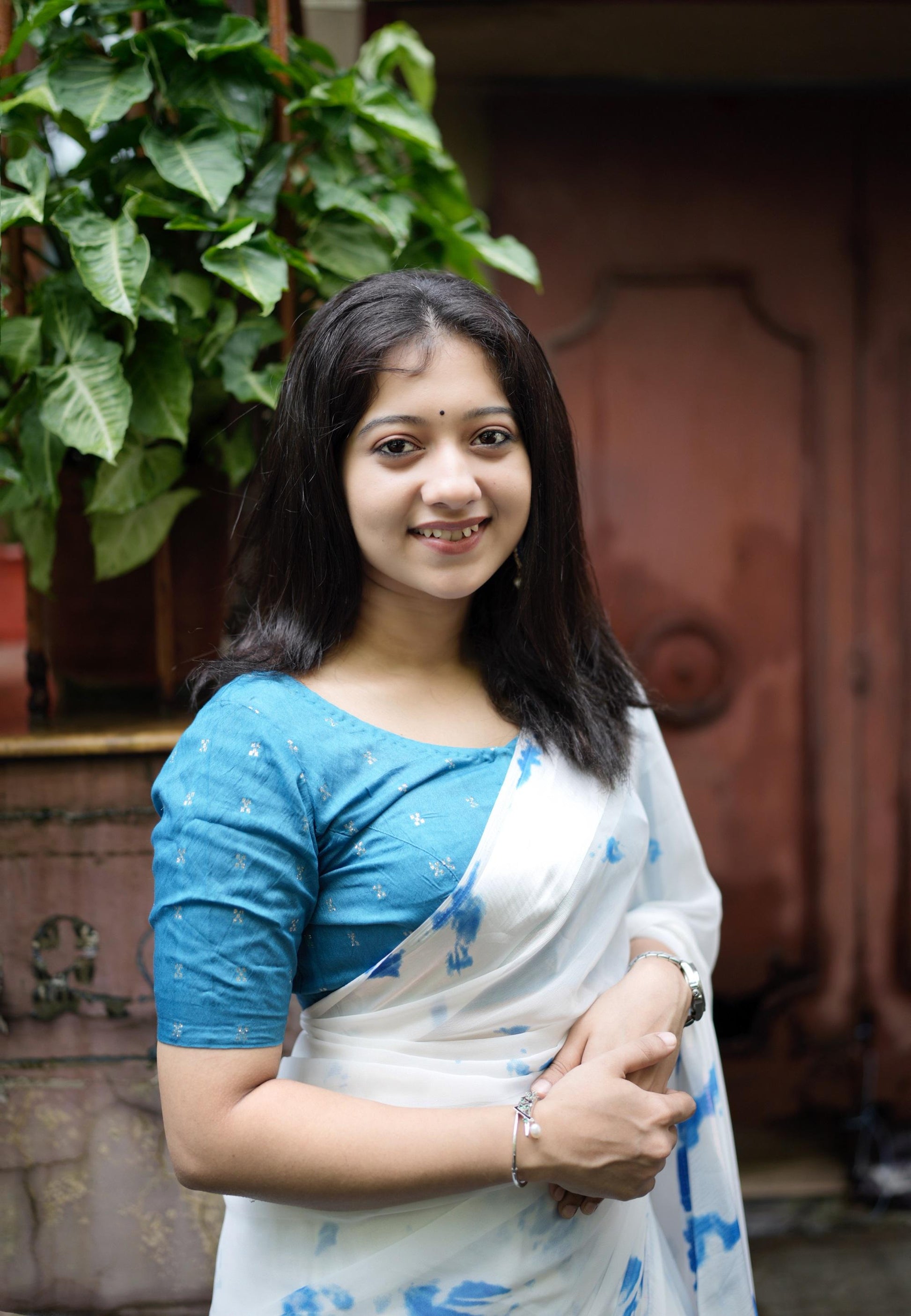 Blue Poly Georgette Tie and Dye Saree with Unstitched Blouse - Hiral Fashion | Swadesiicart