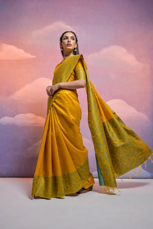 Vishnu Weaves Women's Yellow Handloom Raw Silk Woven Border Saree with Blouse - Swadesiicart