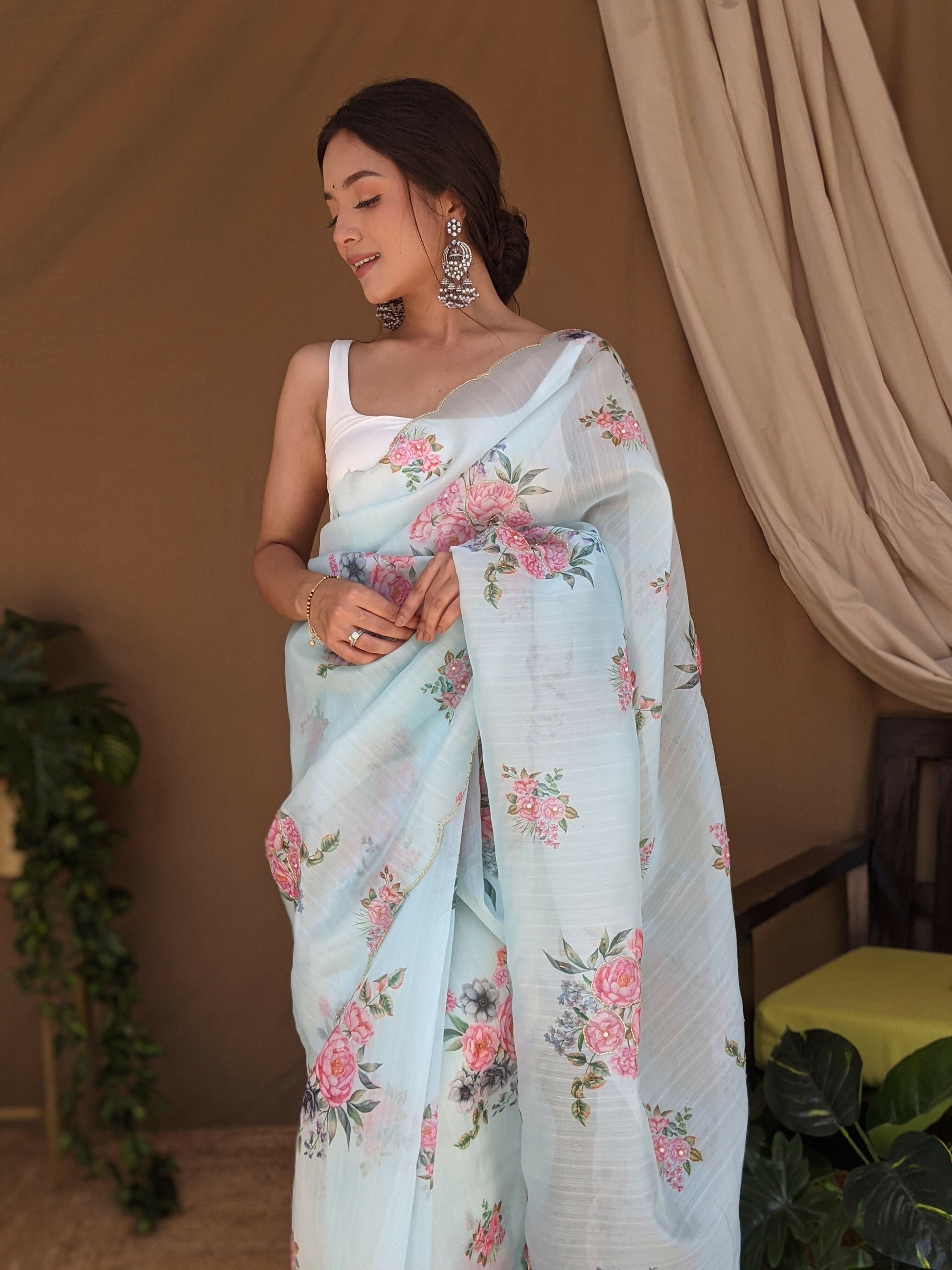 Vamsee White Border White Organza Saree - Swadesiicart