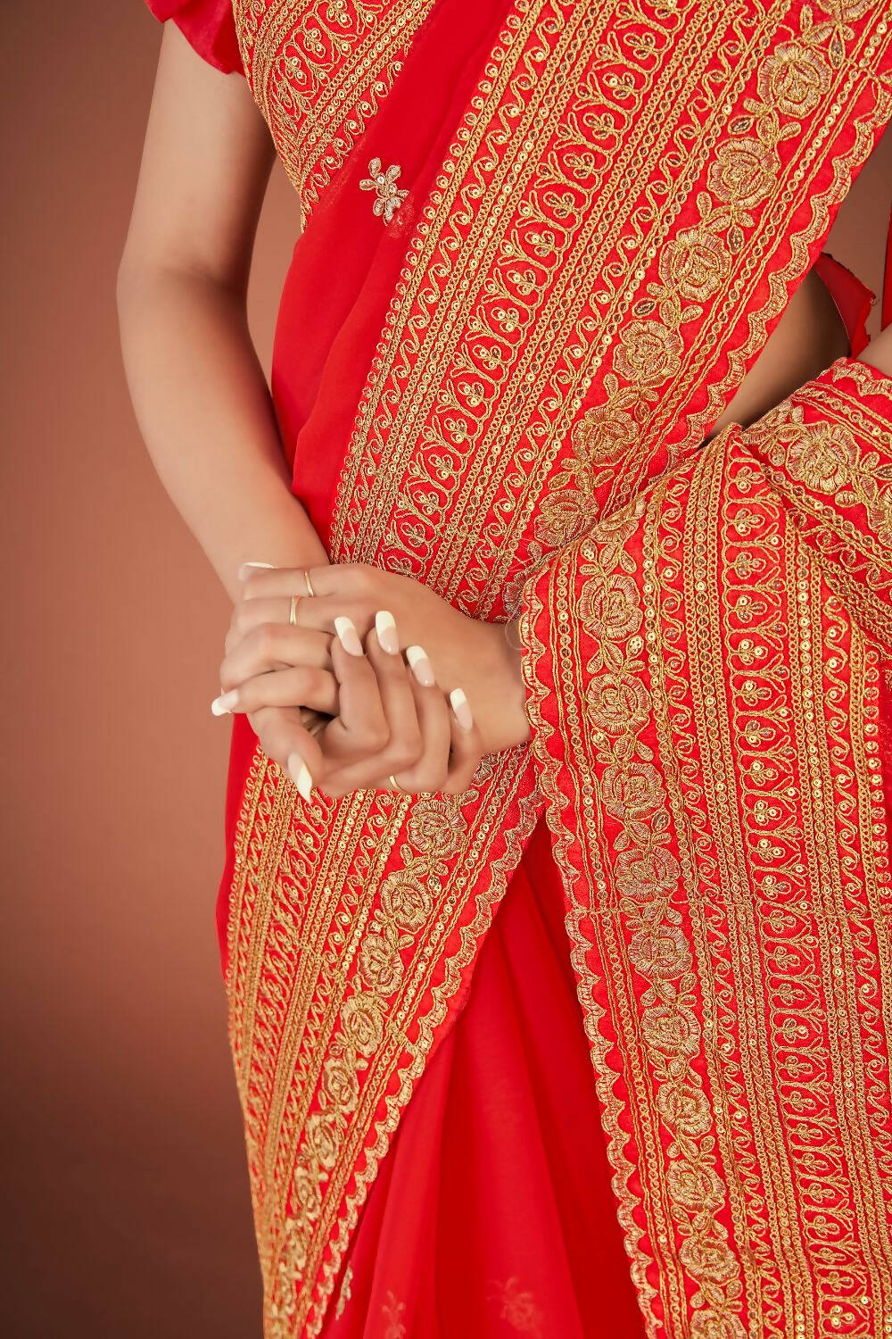 Vamsee Red Organza Saree - Swadesiicart