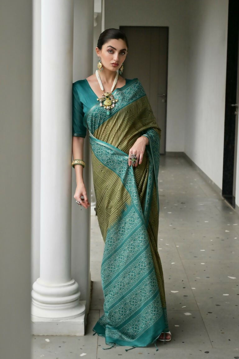 Vishnu Weaves Women's Rama Soft Tussar Silk Printed Saree with Blouse - Swadesiicart