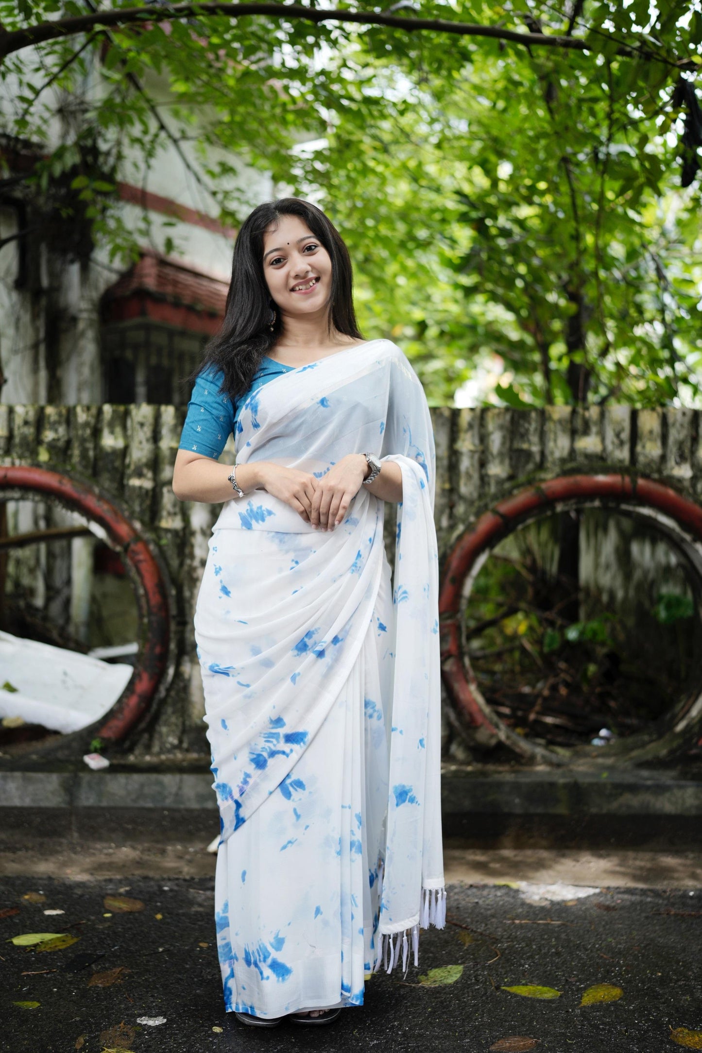 Blue Poly Georgette Tie and Dye Saree with Unstitched Blouse - Hiral Fashion | Swadesiicart